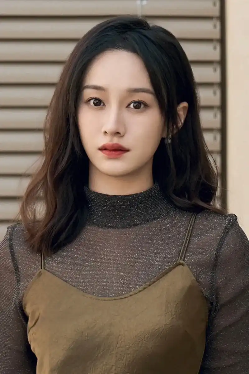 Lục Nghiên Kỳ