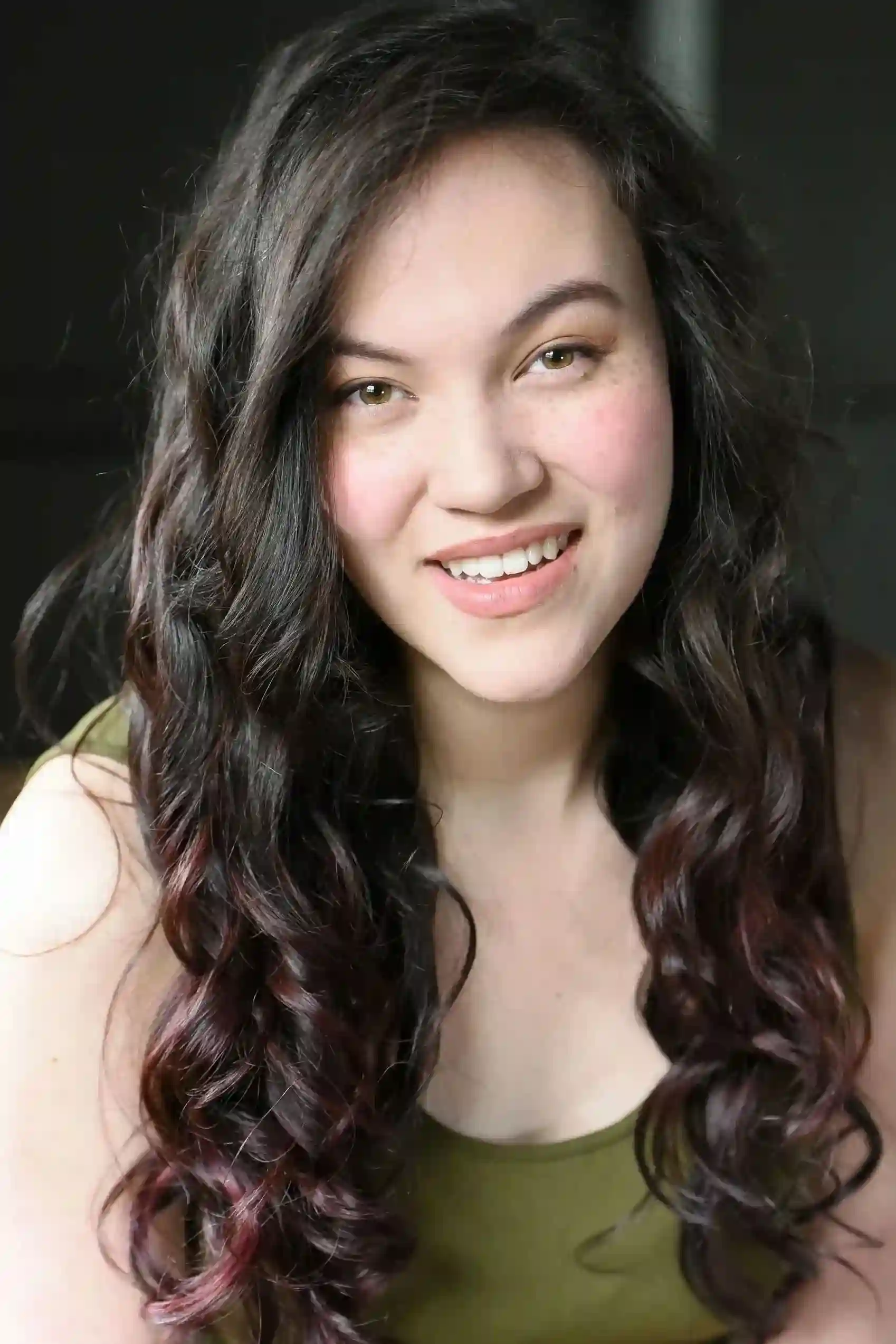 Rhianna DeVries