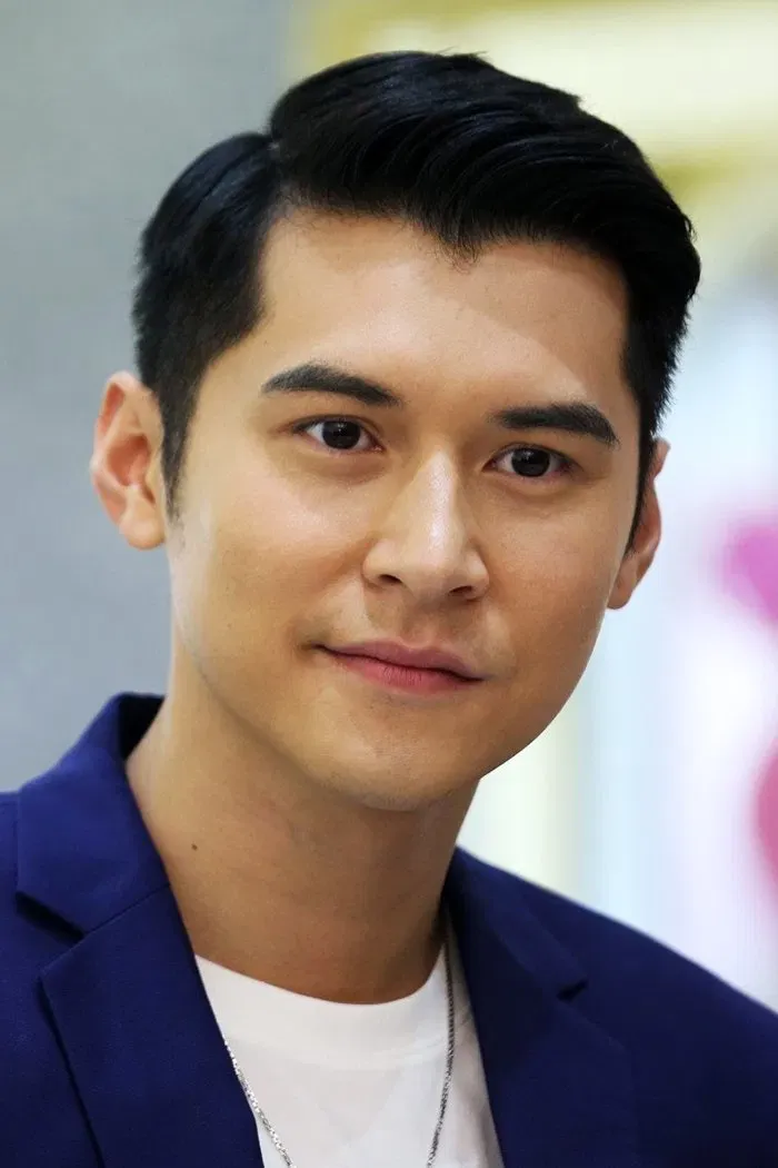 Trần Gia Lạc