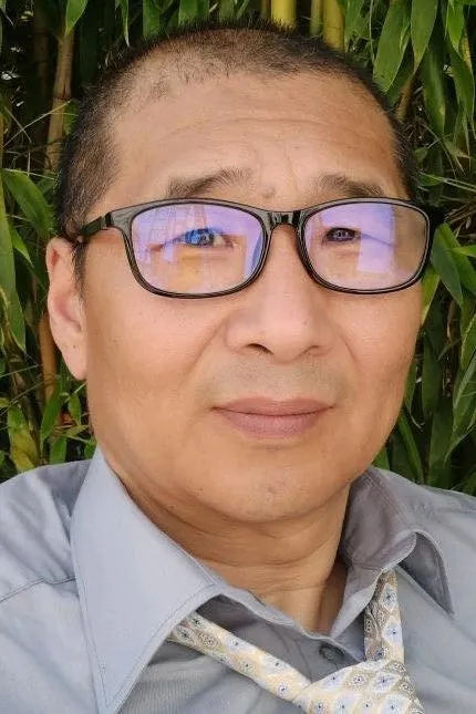 Yu Debin