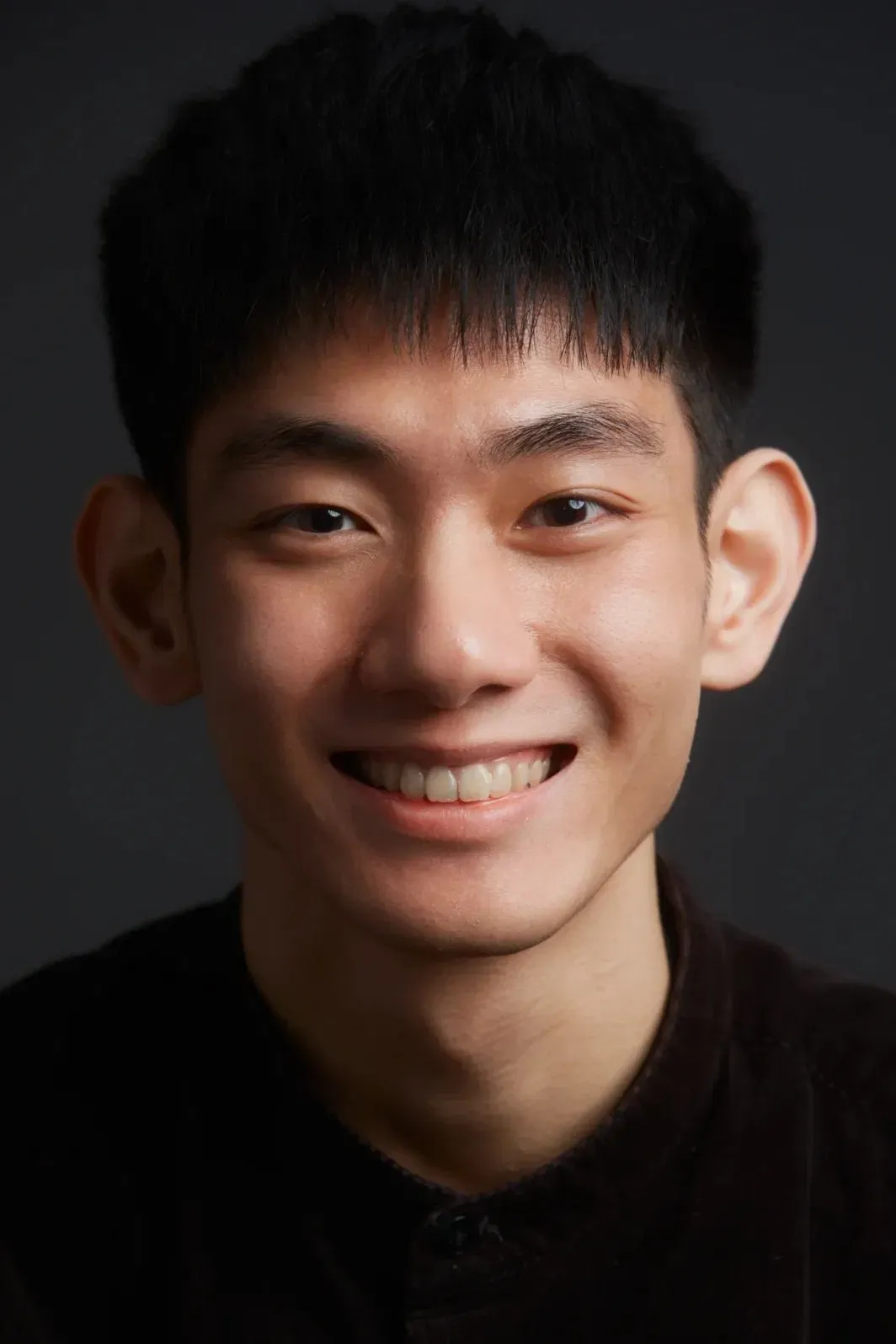 Zih-Ruei Liou