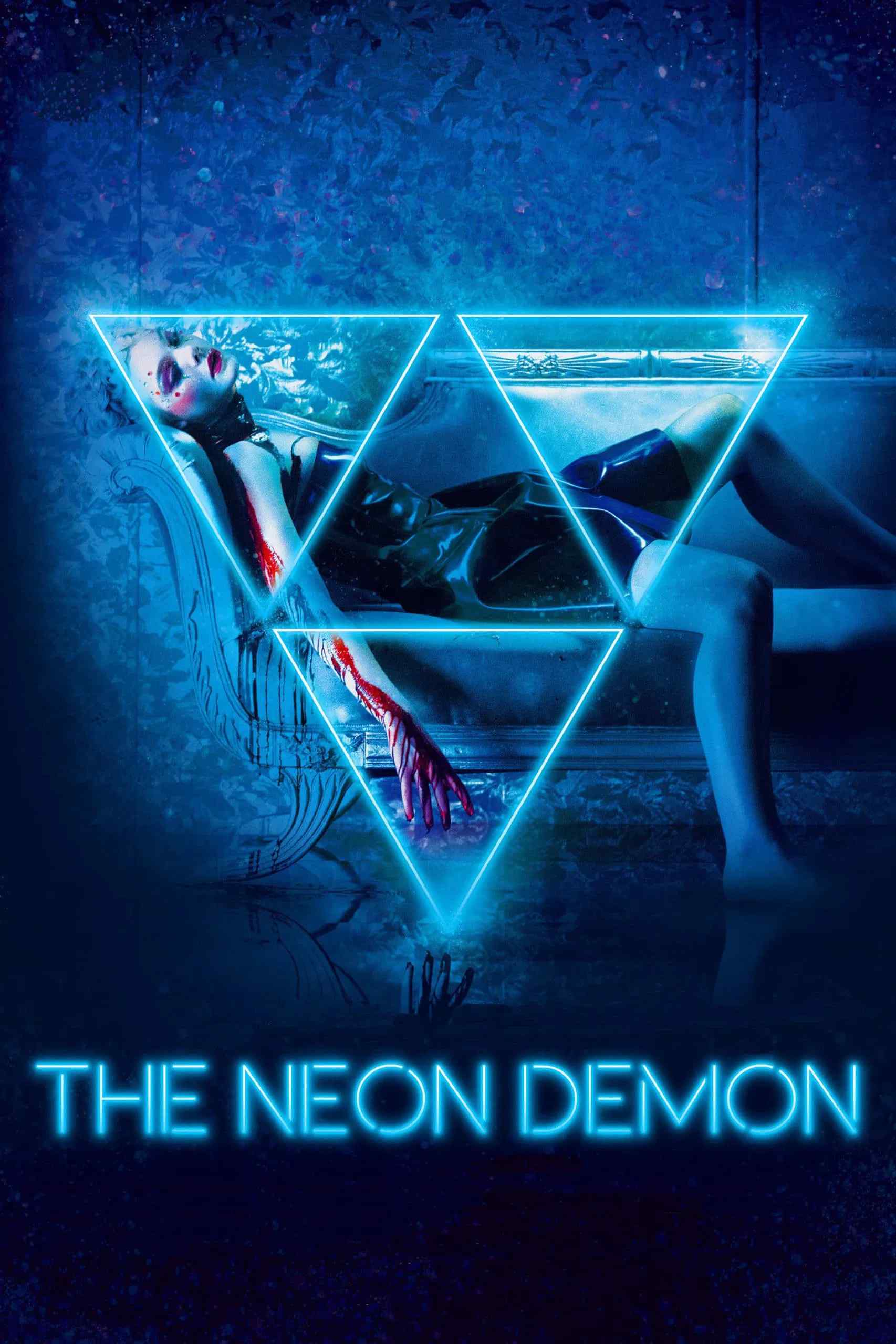 Poster chính thức của phim Phim Kinh Dị, Phim Giật Gân "Ác Quỷ Sàn Catwalk" (The Neon Demon - 2016), với sự tham gia của diễn viên Elle Fanning và Karl Glusman.