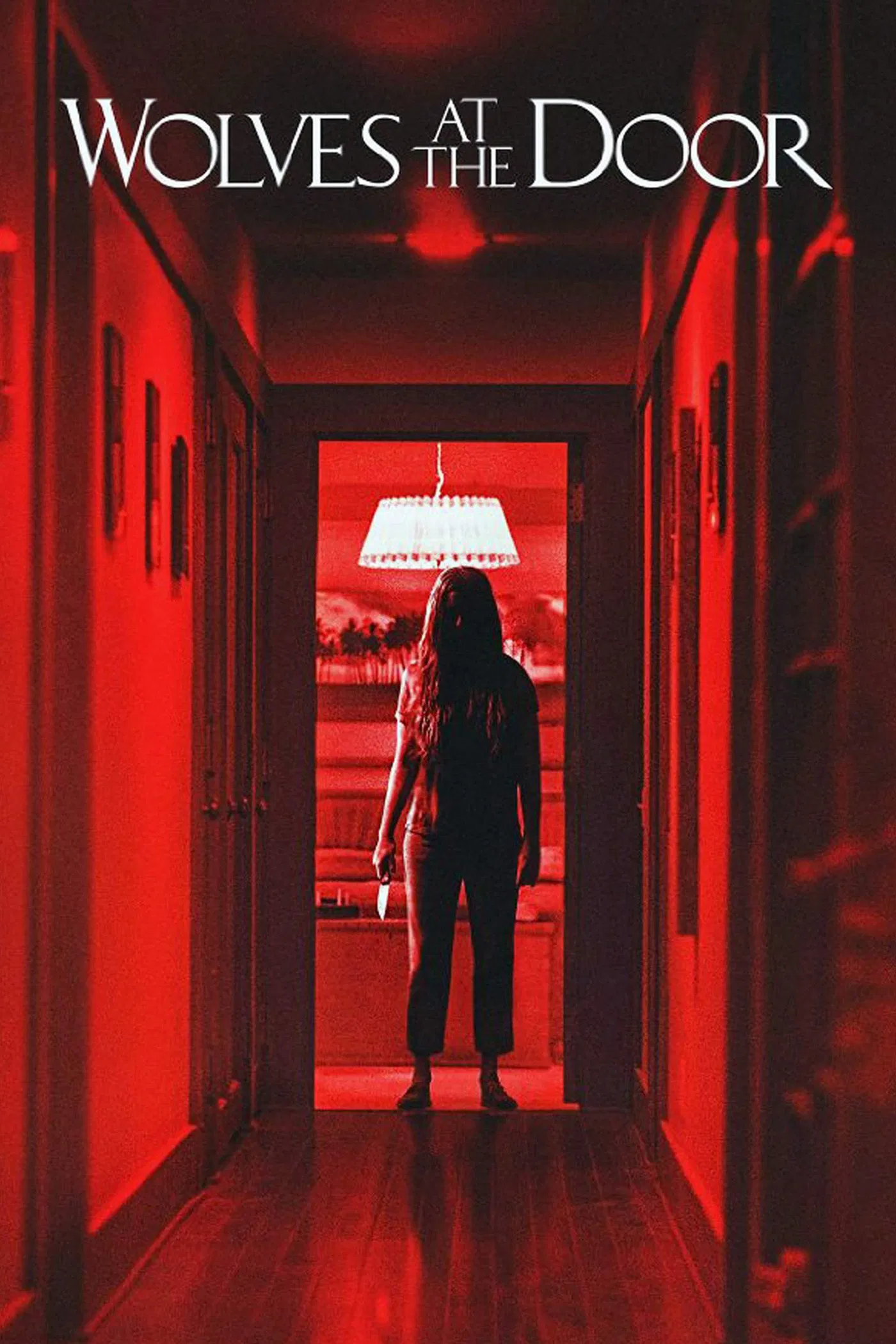 Poster chính thức của phim Phim Kinh Dị, Phim Giật Gân "Bầy Sói Trước Cửa" (Wolves at the Door - 2016), với sự tham gia của diễn viên Katie Cassidy và Elizabeth Henstridge.