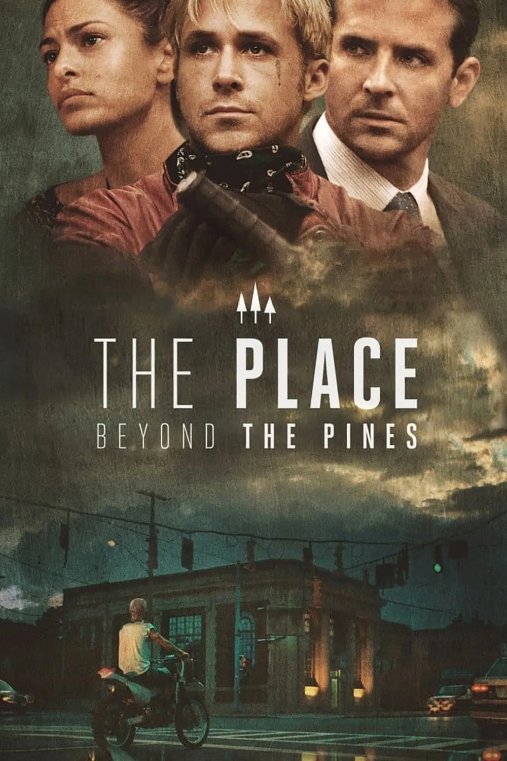 Poster chính thức của phim Phim Tâm Lý, Phim Hình Sự "Bên Kia Rừng Thông" (The Place Beyond the Pines - 2013), với sự tham gia của diễn viên Ryan Gosling và Bradley Cooper.