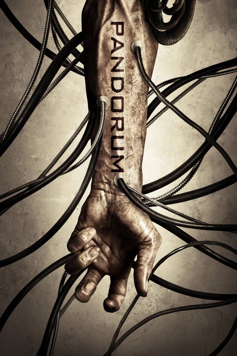 Poster chính thức của phim Phim Hành Động, Phim Kinh Dị "Bí Mật Chết Chóc" (Pandorum - 2009), với sự tham gia của diễn viên Ben Foster và Dennis Quaid.