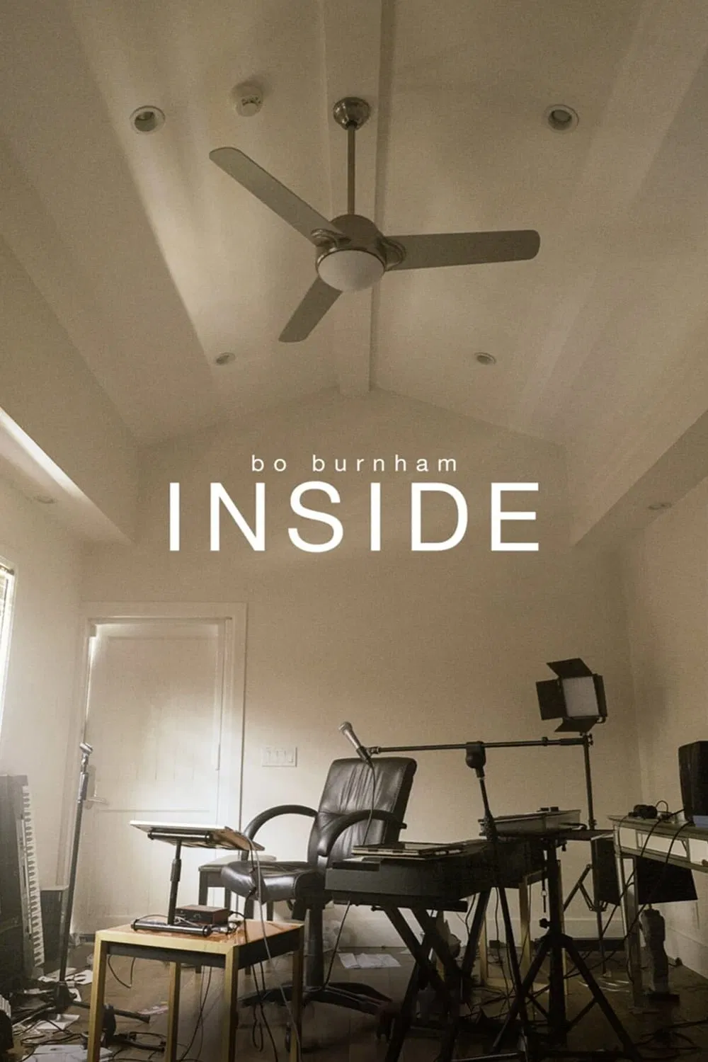 Poster chính thức của phim Phim Hài, Phim Tâm Lý "Bo Burnham: Trong Nhà" (Bo Burnham: Inside - 2021), với sự tham gia của diễn viên Bo Burnham.