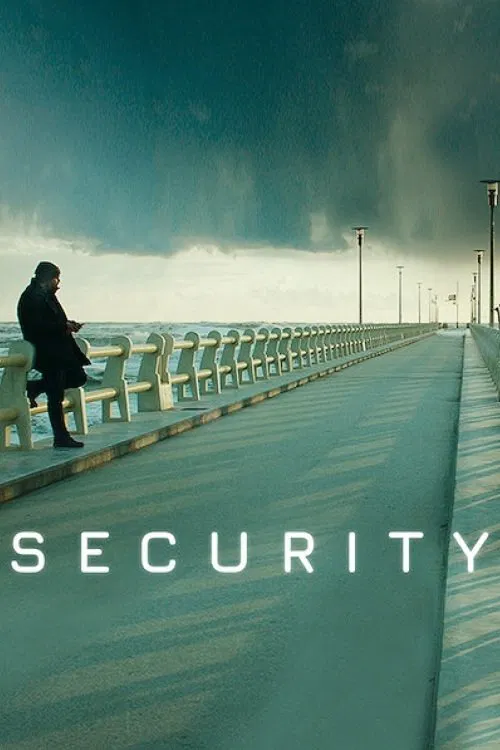 Poster chính thức của phim Phim Giật Gân "Cái Giá Của Sự An Toàn" (Security - 2021), với sự tham gia của diễn viên Marco D'Amore và Maya Sansa.