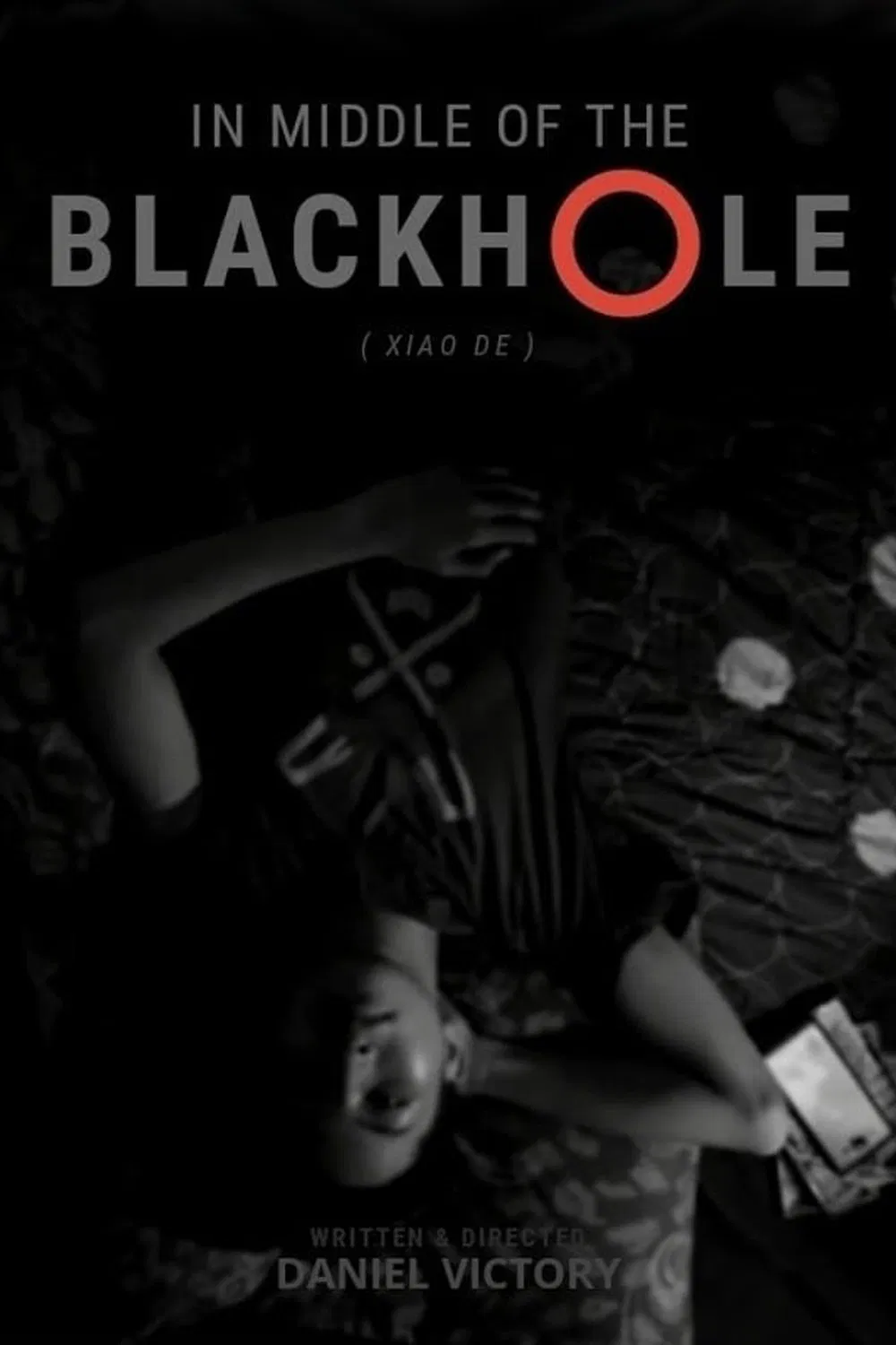 Poster chính thức của phim Phim Tâm Lý "Cái Hố Đen" (In Middle Of The Blackhole - 2018).