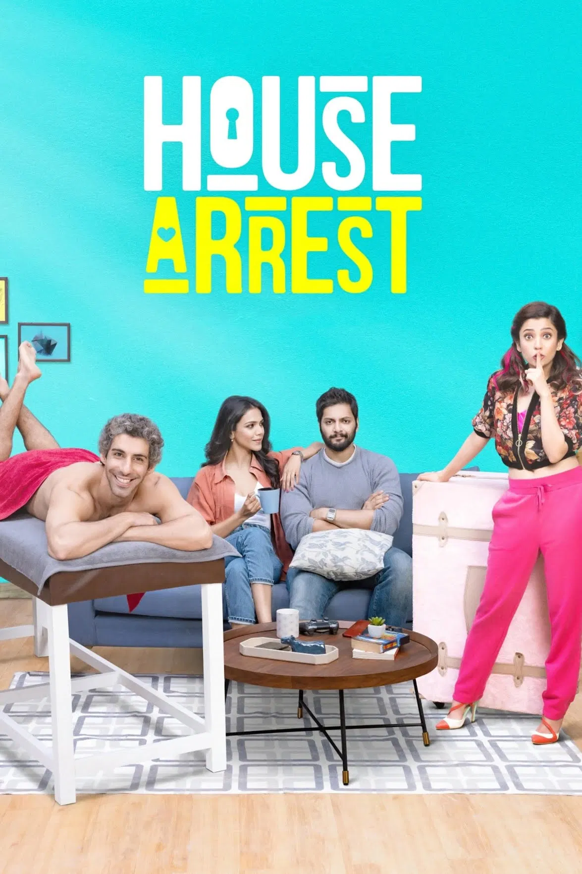 Poster chính thức của phim Phim Hài "Cấm túc tự nguyện" (House Arrest - 2019), với sự tham gia của diễn viên Ali Fazal và Shriya Pilgaonkar.