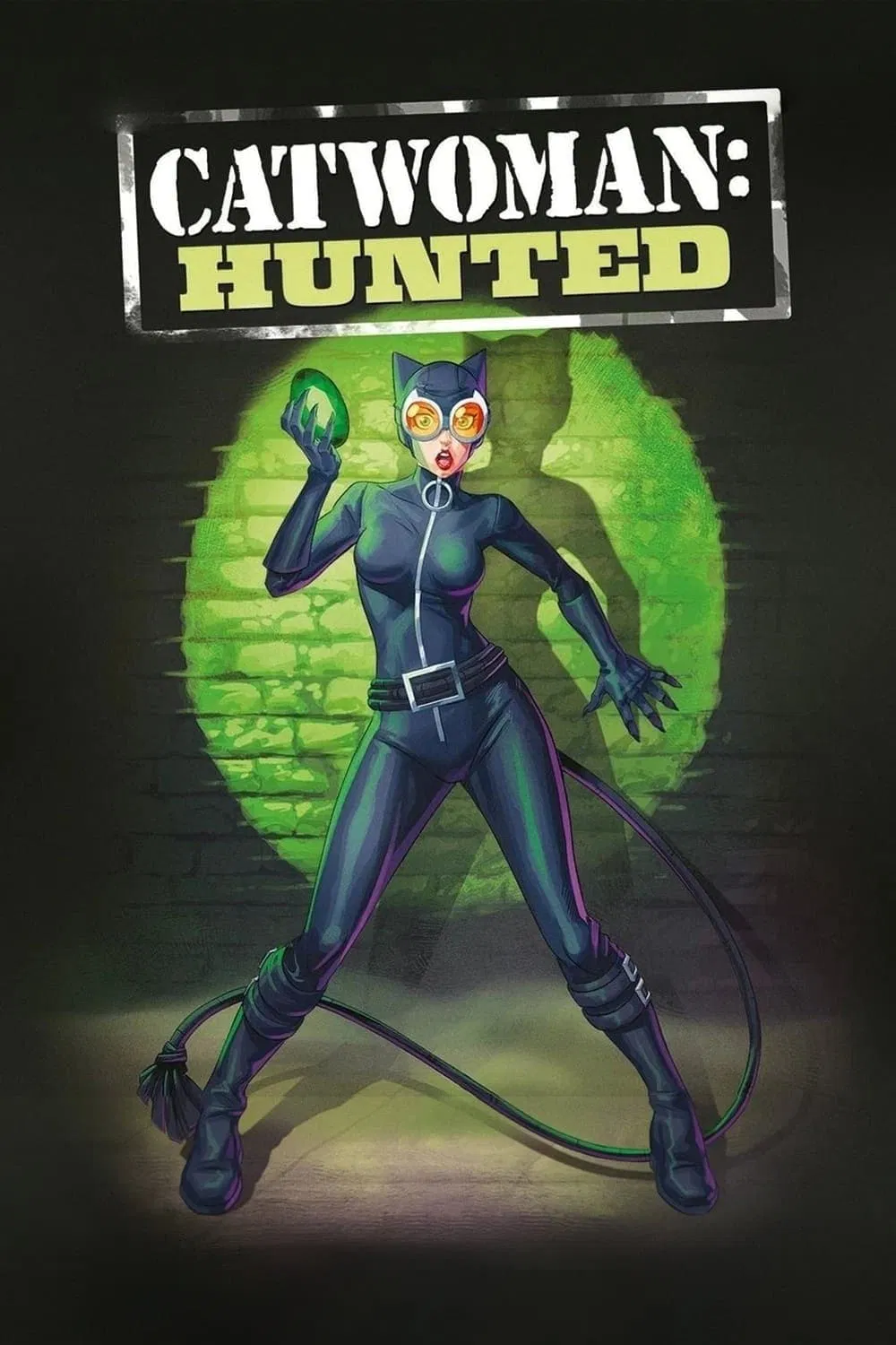 Poster chính thức của phim Phim Hoạt Hình, Phim Hành Động "Catwoman: Hunted" (Catwoman: Hunted - 2022), với sự tham gia của diễn viên Elizabeth Gillies và Stephanie Beatriz.