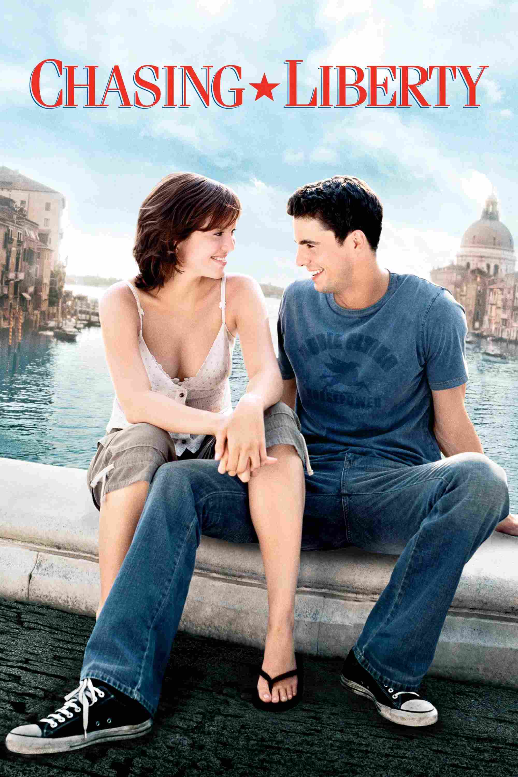 Poster chính thức của phim Phim Hài, Phim Tình Cảm "Chasing Liberty" (Chasing Liberty - 2004), với sự tham gia của diễn viên Mandy Moore và Matthew Goode.