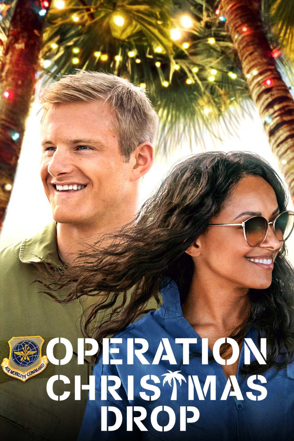 Poster chính thức của phim Phim Hài, Phim Gia Đình "Chiến Dịch Thả Quà Giáng Sinh" (Operation Christmas Drop - 2020), với sự tham gia của diễn viên Kat Graham và Alexander Ludwig.
