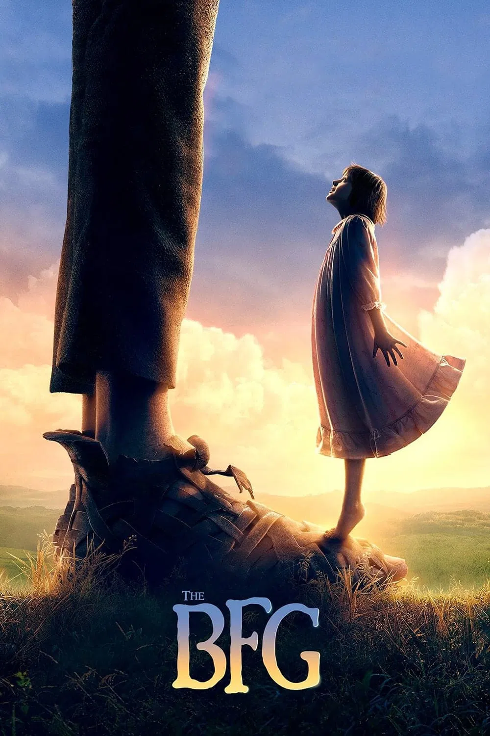 Poster chính thức của phim Phim Phiêu Lưu, Phim Gia Đình "Chuyện Chưa Kể Ở Xứ Sở Khổng Lồ" (The BFG - 2016), với sự tham gia của diễn viên Mark Rylance và Ruby Barnhill.