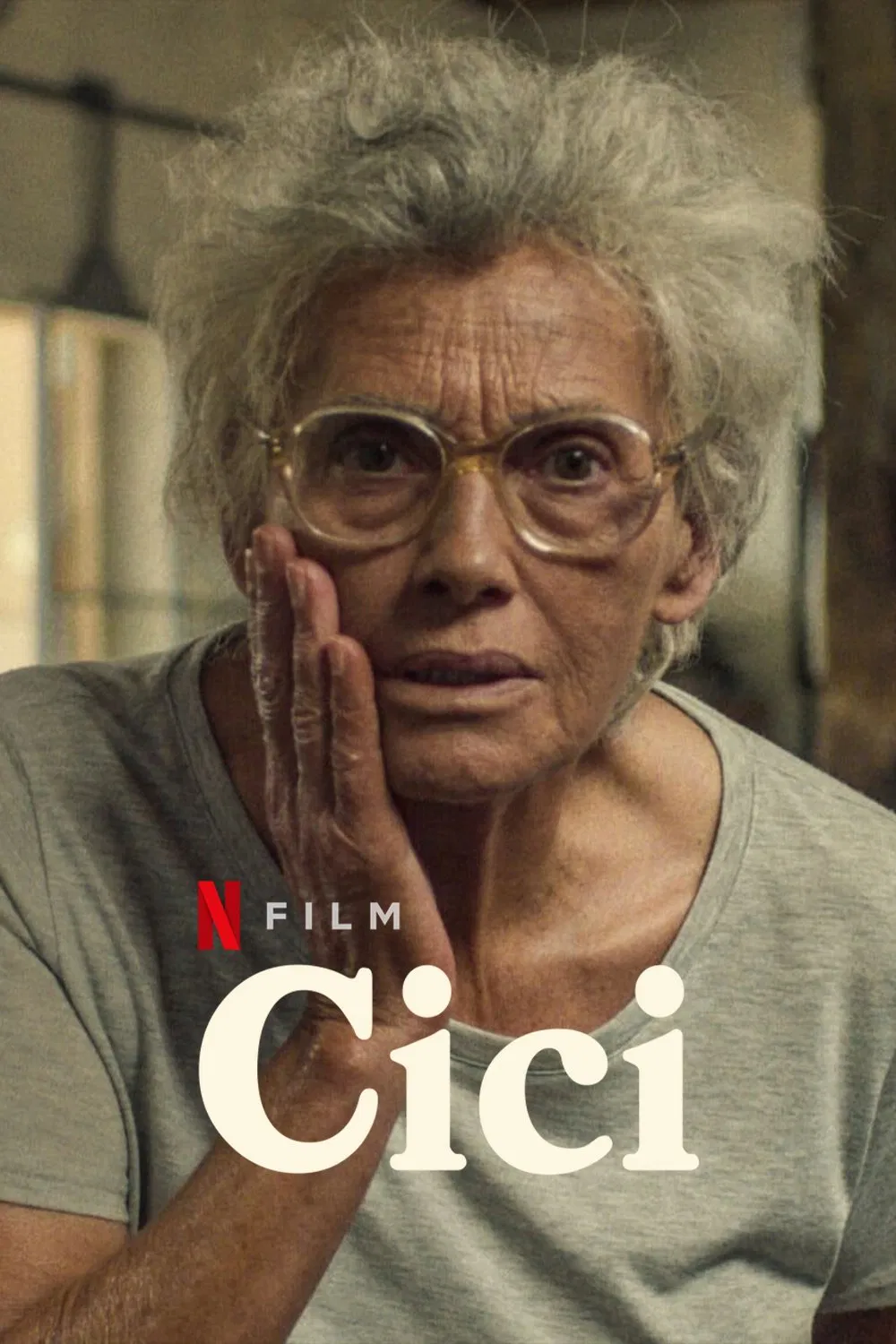 Poster chính thức của phim Phim Tâm Lý "Cici" (Cici - 2022), với sự tham gia của diễn viên Ayça Bingöl và Okan Yalabık.