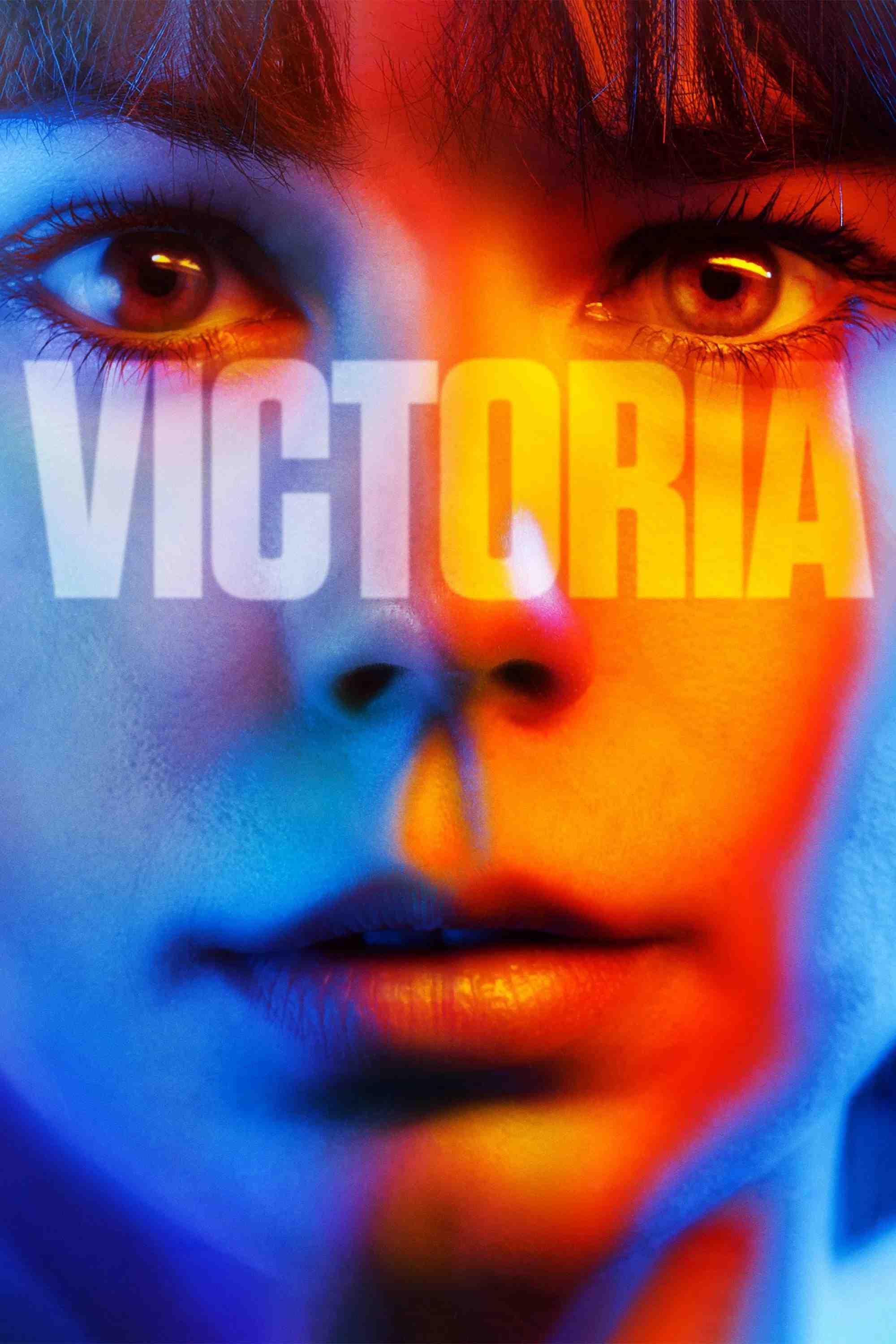 Poster chính thức của phim Phim Hình Sự, Phim Giật Gân "Cô Gái Di Cư" (Victoria - 2015), với sự tham gia của diễn viên Laia Costa và Frederick Lau.