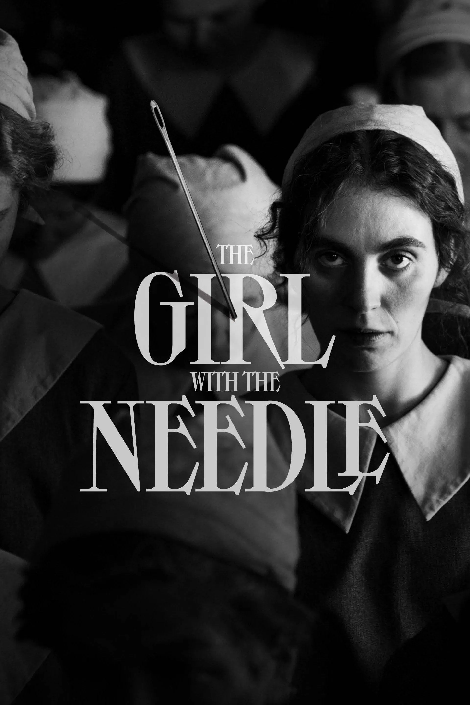 Poster chính thức của phim Phim Tâm Lý, Phim Lịch Sử "Cô Gái và Cây Kim" (The Girl with the Needle - 2024), với sự tham gia của diễn viên Vic Carmen Sonne và Trine Dyrholm.