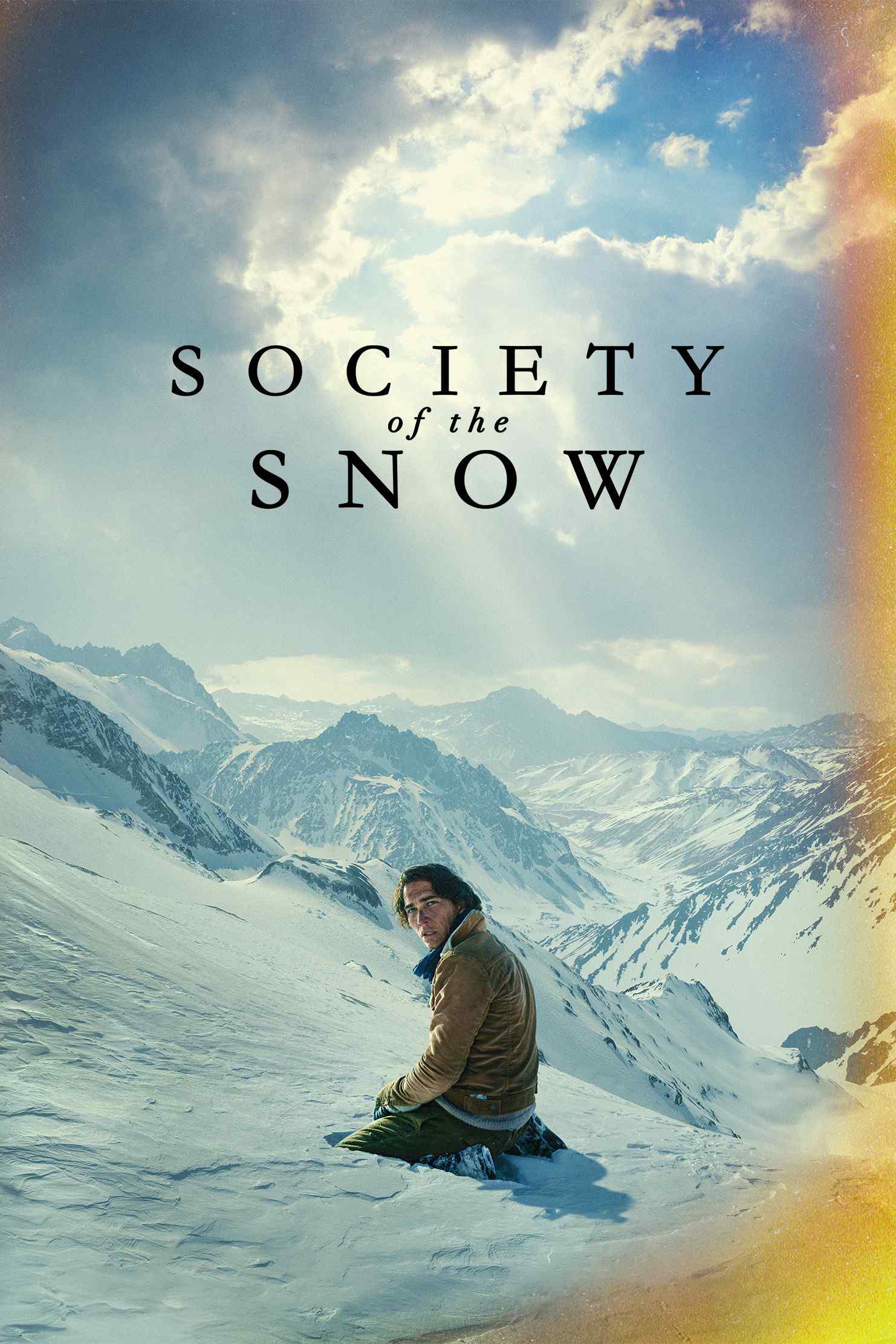 Poster chính thức của phim Phim Tâm Lý, Phim Lịch Sử "Cộng Đồng Trong Tuyết" (Society of the Snow - 2023), với sự tham gia của diễn viên Enzo Vogrincic và Agustín Pardella.
