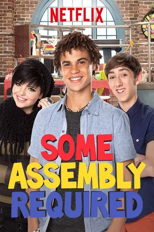 Poster chính thức của phim Phim Hài "Công ty đồ chơi (Phần 2)" (Some Assembly Required - 2014), với sự tham gia của diễn viên Kolton Stewart và Charlie Storwick.