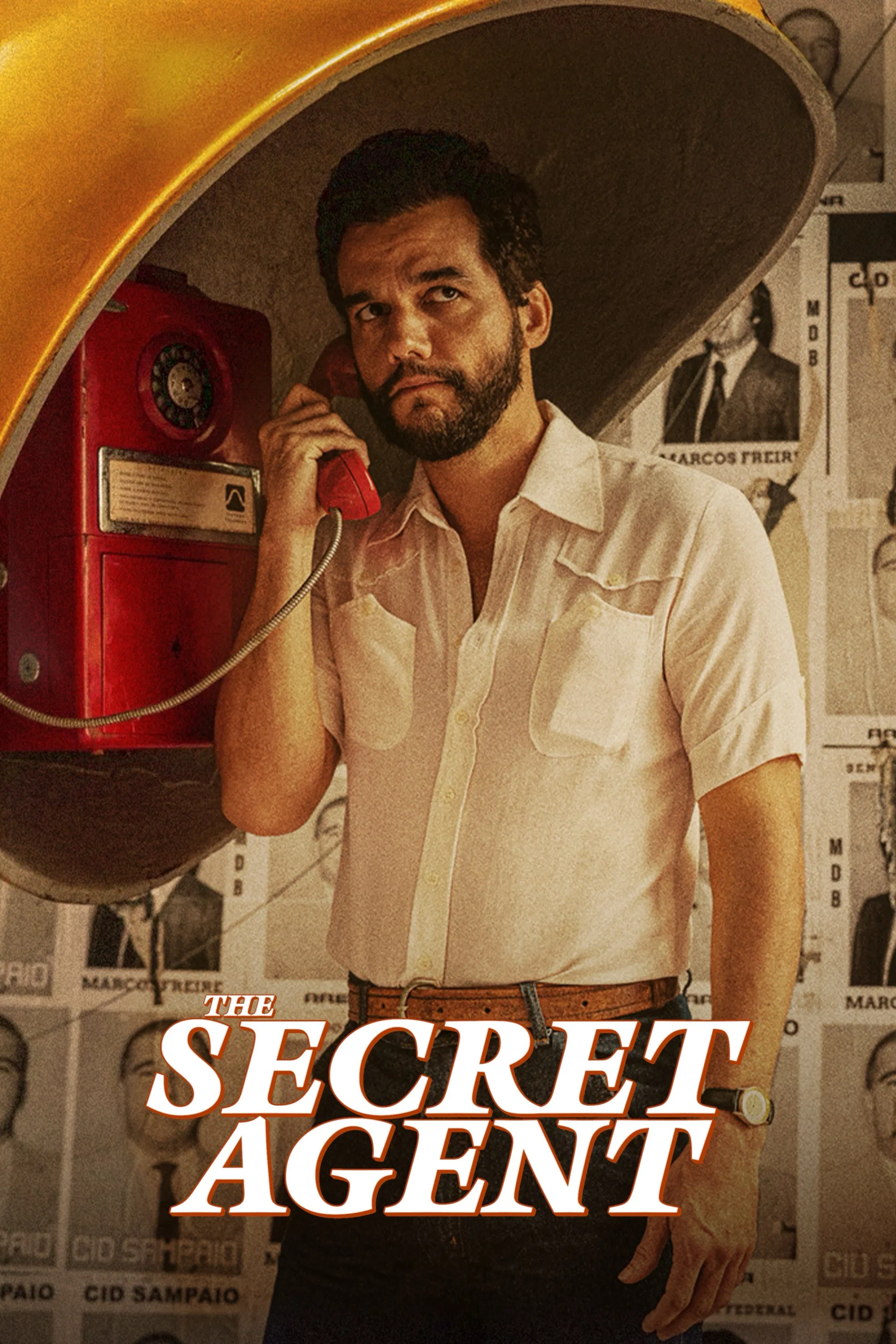Poster chính thức của phim Phim Hình Sự, Phim Tâm Lý "Đặc Vụ Mật" (The Secret Agent - 2025), với sự tham gia của diễn viên Wagner Moura và Carlos Francisco.