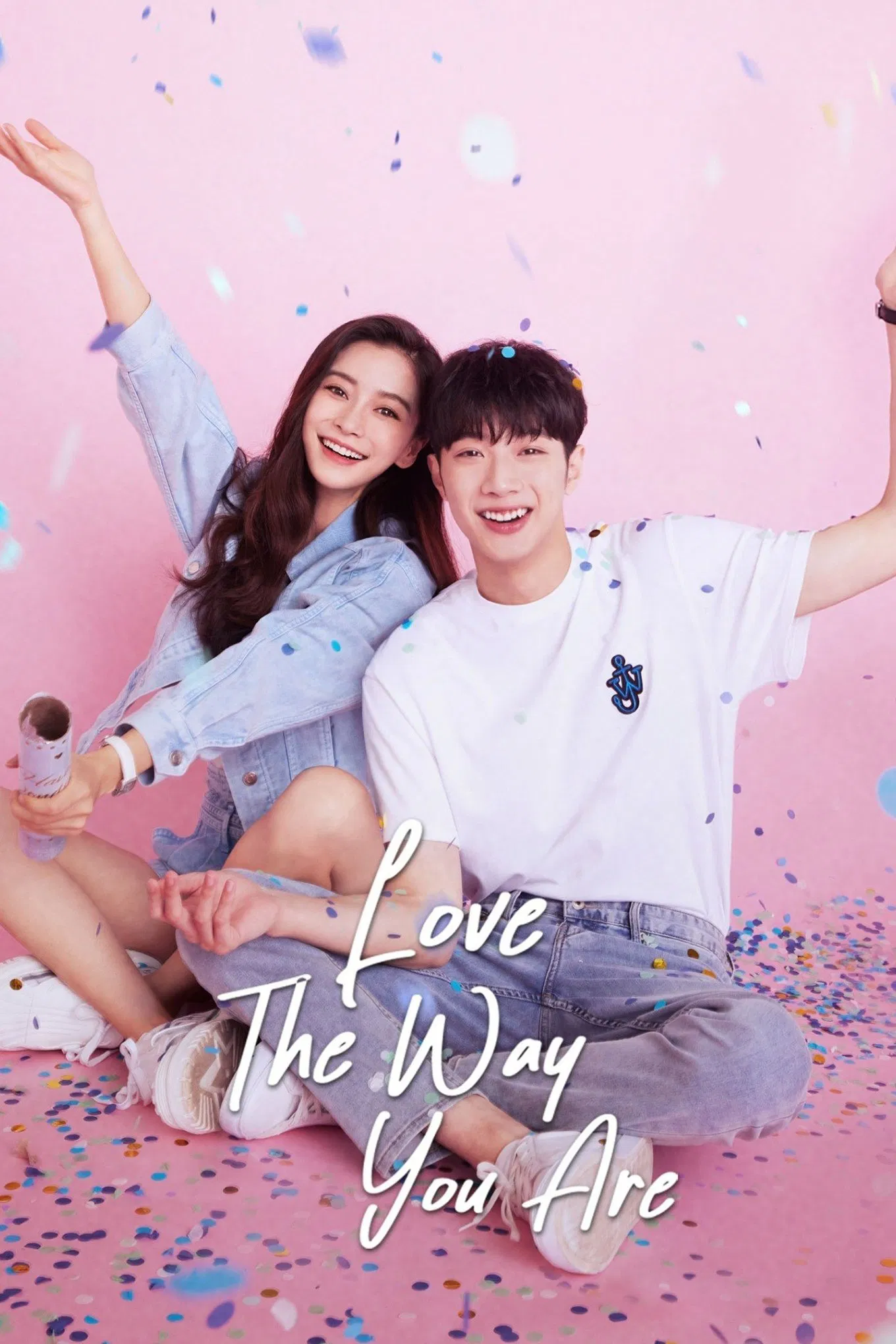 Poster chính thức của phim Phim Tâm Lý "Dáng Hình Tình Yêu" (Love The Way You Are - 2022), với sự tham gia của diễn viên Angelababy và Lai Guan-lin.