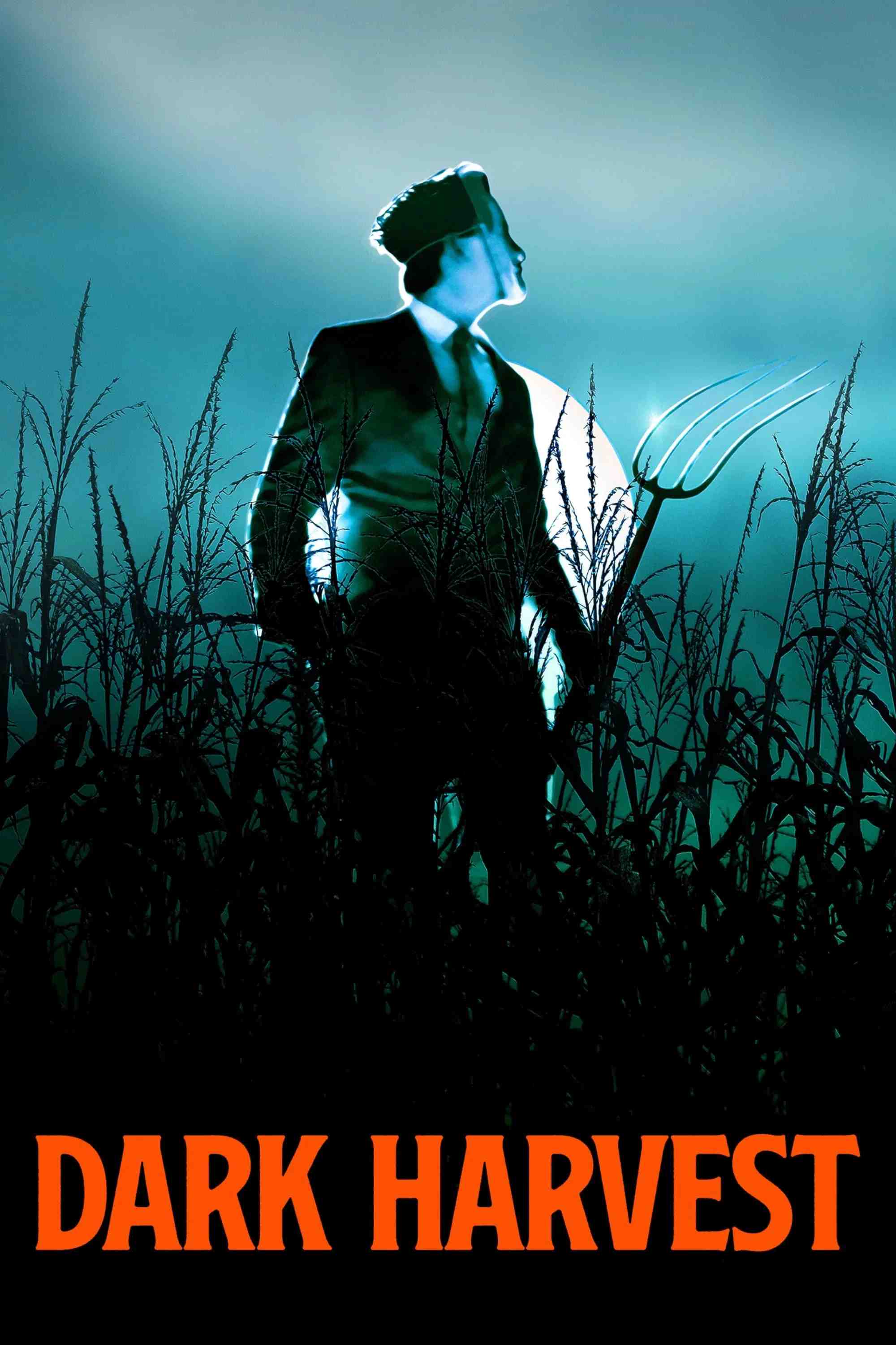 Poster chính thức của phim Phim Kinh Dị, Phim Giả Tượng "Dark Harvest" (Dark Harvest - 2023), với sự tham gia của diễn viên Casey Likes và Luke Kirby.