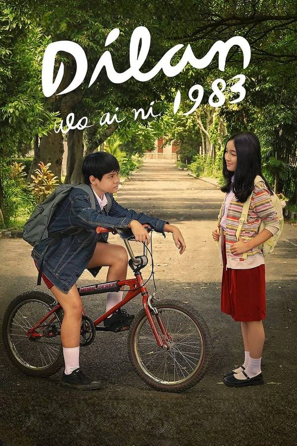 Poster chính thức của phim Phim Tâm Lý, Phim Tình Cảm "Dilan 1983" (Dilan 1983 - 2024), với sự tham gia của diễn viên M. Adhiyat và Malea Emma Tjandrawidjaja.