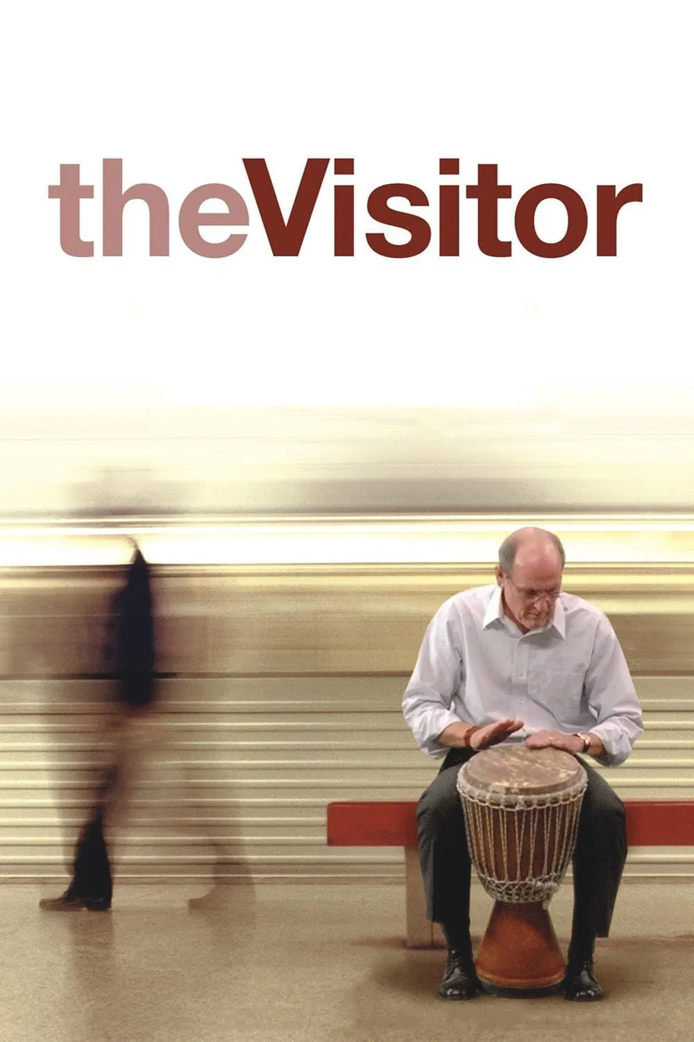 Poster chính thức của phim Phim Hình Sự, Phim Tâm Lý "Du Khách" (The Visitor - 2008), với sự tham gia của diễn viên Richard Jenkins và Haaz Sleiman.