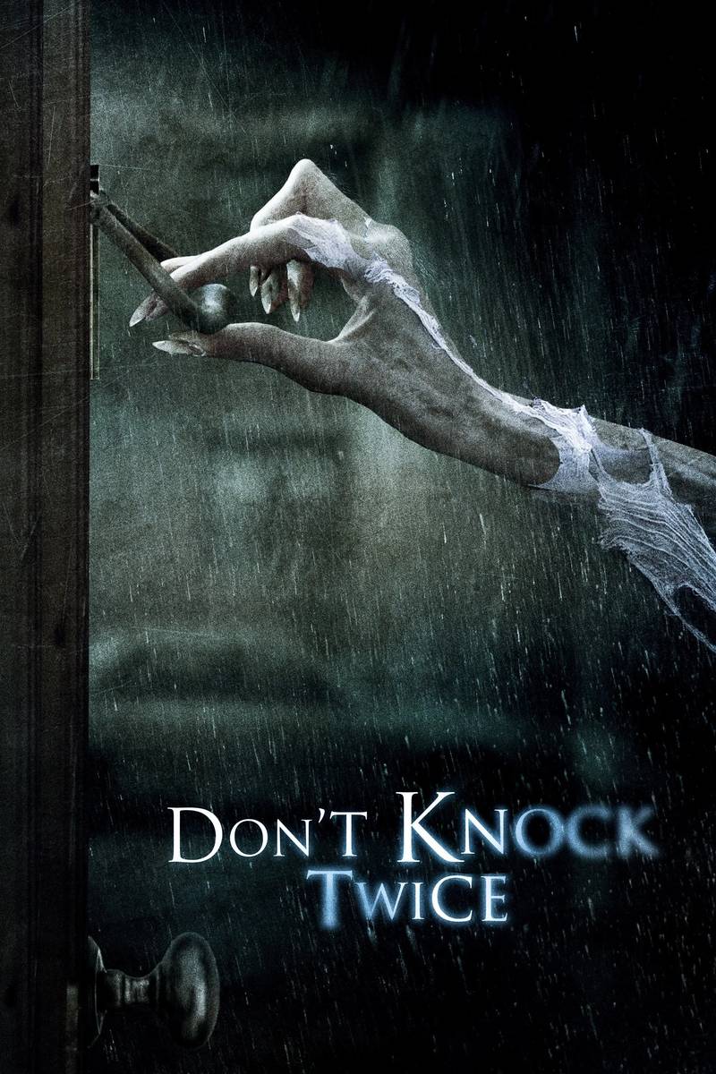 Poster chính thức của phim Phim Kinh Dị "Đừng Gõ Cửa Hai Lần" (Don't Knock Twice - 2017), với sự tham gia của diễn viên Katee Sackhoff và Lucy Boynton.