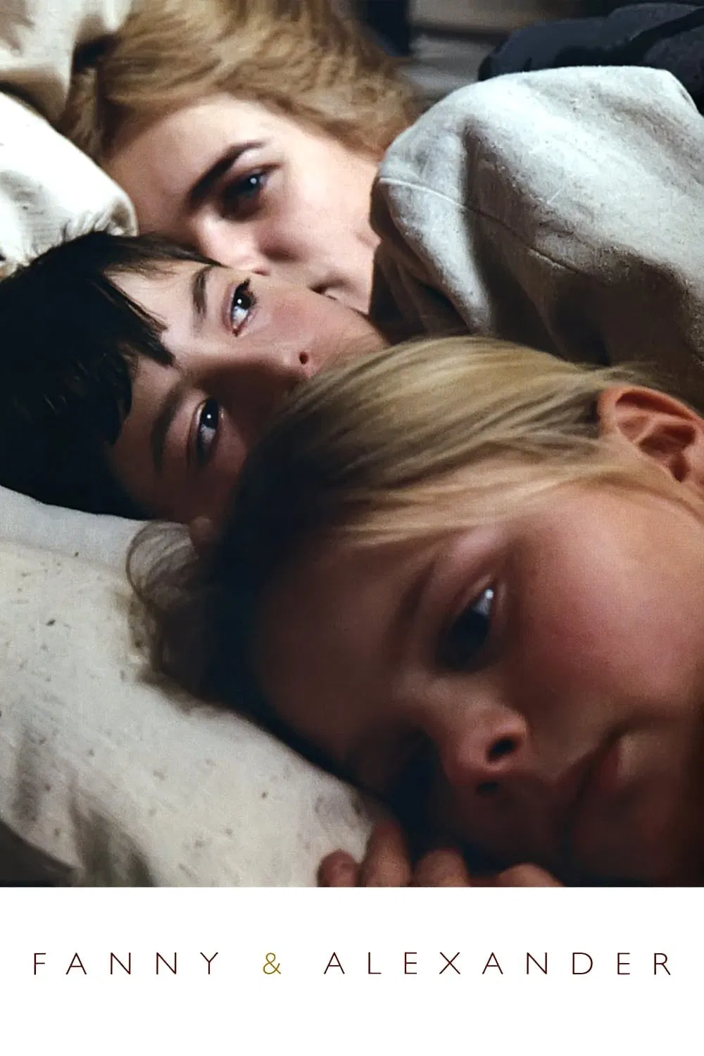 Poster chính thức của phim Phim Giả Tượng, Phim Tâm Lý "Fanny and Alexander" (Fanny and Alexander - 1982), với sự tham gia của diễn viên Bertil Guve và Pernilla Allwin.