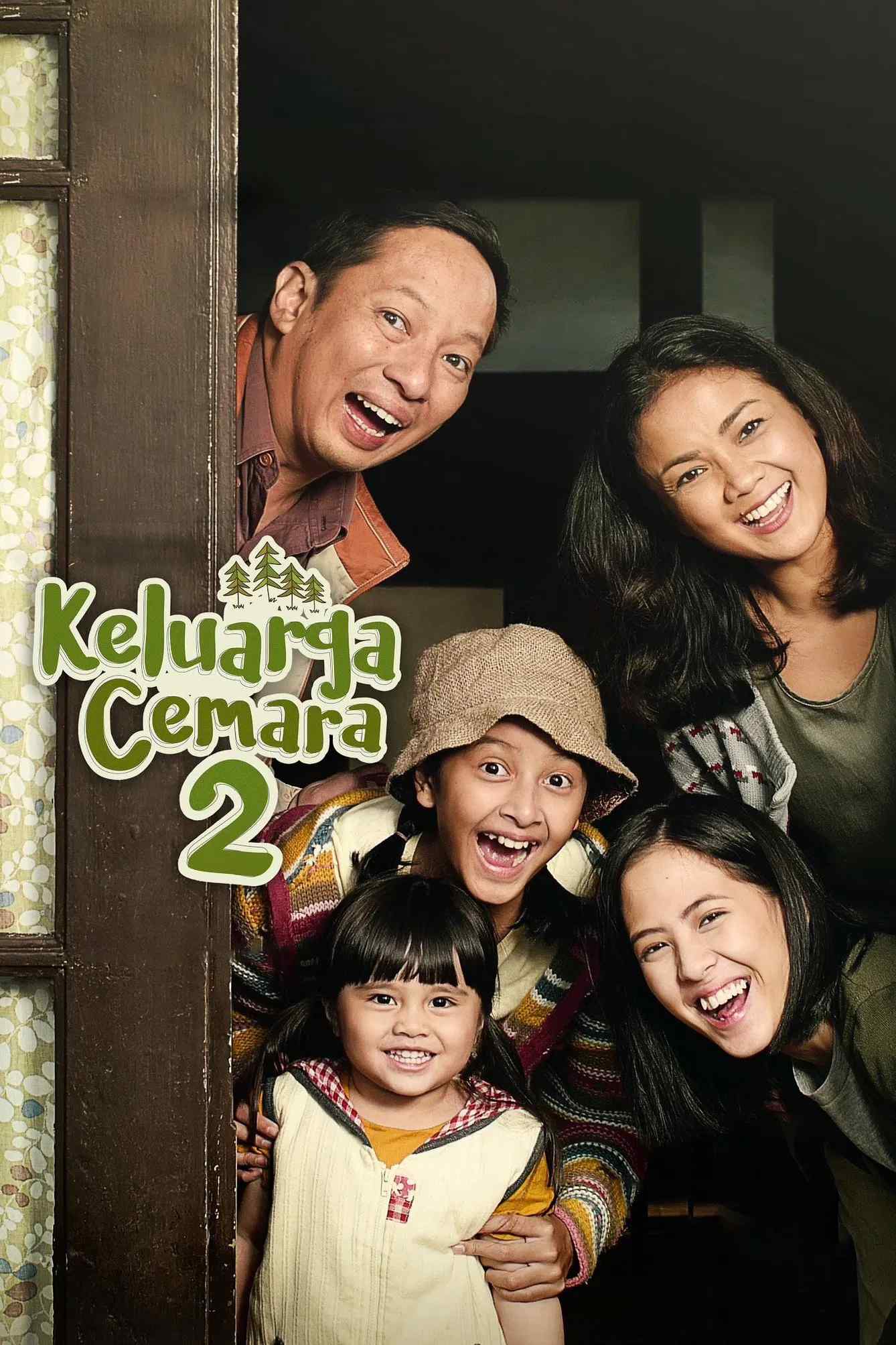 Poster chính thức của phim Phim Tâm Lý, Phim Gia Đình "Gia đình của Cemara 2" (Cemara's Family 2 - 2022), với sự tham gia của diễn viên Ringgo Agus Rahman và Nirina Zubir.