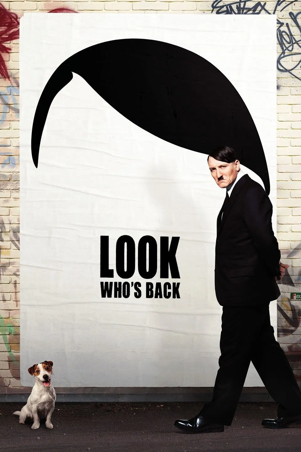 Poster chính thức của phim Phim Hài "Hitler Trở Về" (Look Who's Back - 2015), với sự tham gia của diễn viên Oliver Masucci và Fabian Busch.
