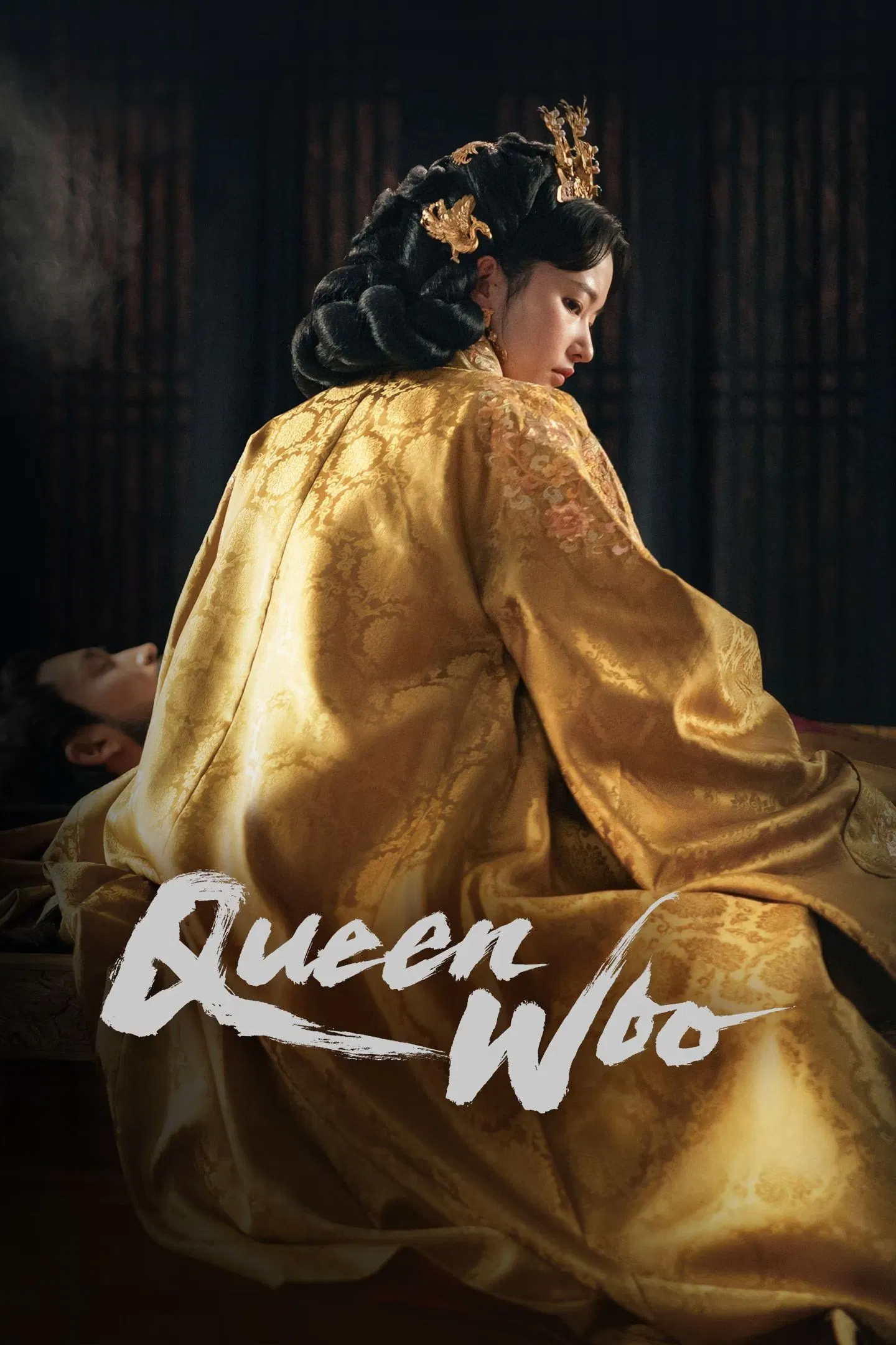 Poster chính thức của phim Phim Hành Động & Phiêu Lưu, Phim Tâm Lý "Hoàng Hậu Woo" (Queen Woo - 2024), với sự tham gia của diễn viên Jun Jong-seo và Kim Moo-yul.