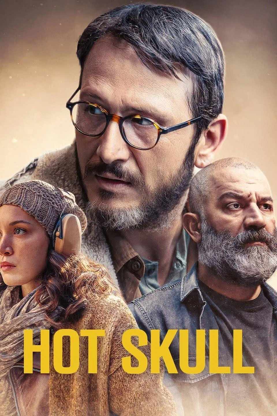 Poster chính thức của phim Phim Tâm Lý, Phim Bí Ẩn "Hot Skull" (Hot Skull - 2022), với sự tham gia của diễn viên Osman Sonant và Hazal Subaşı.
