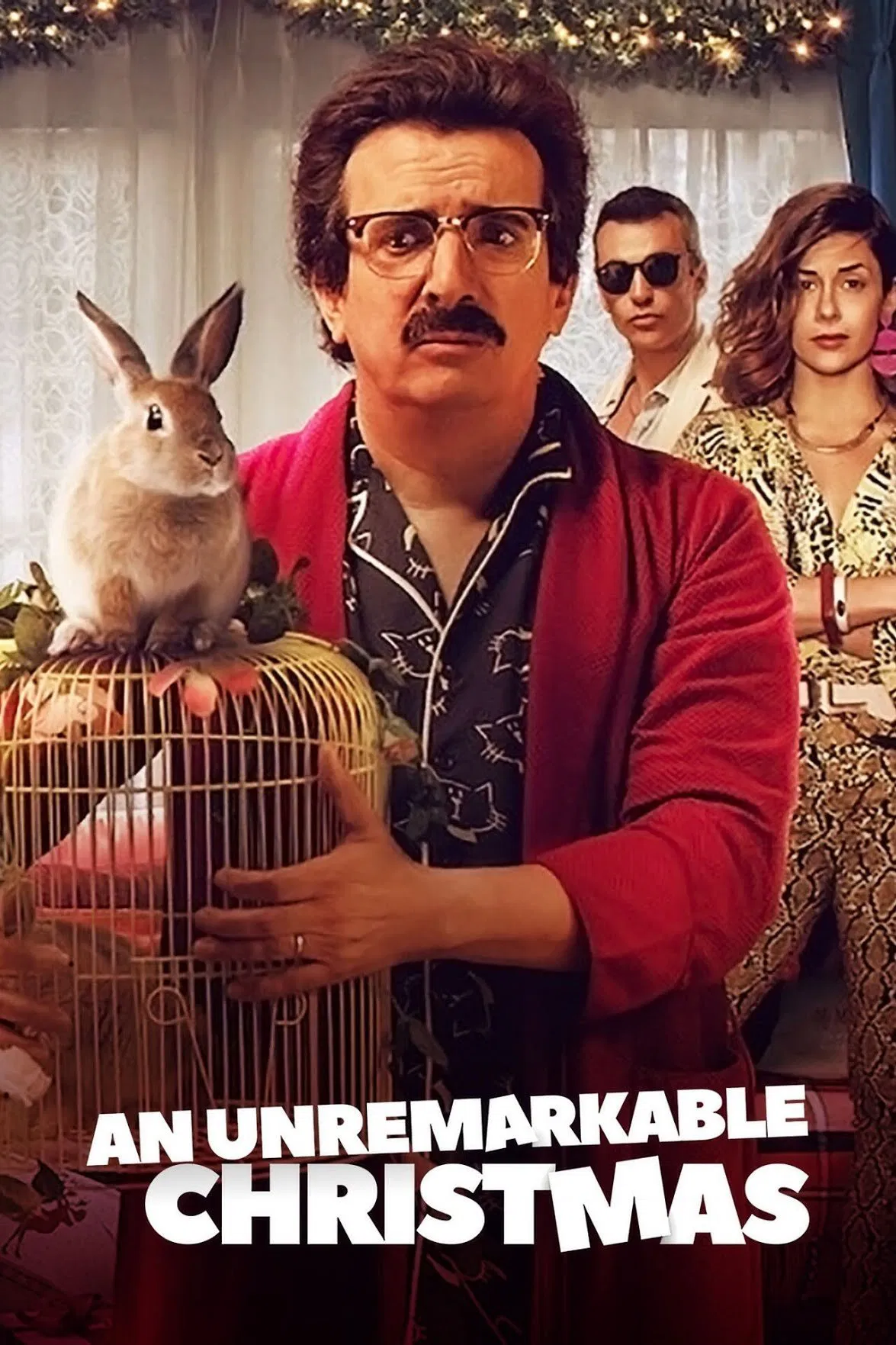 Poster chính thức của phim Phim Hài, Phim Truyền Hình "Juanqini: Giáng Sinh Tồi Tệ" (An Unremarkable Christmas - 2020), với sự tham gia của diễn viên Antonio Sanint và Luis Eduardo Arango.