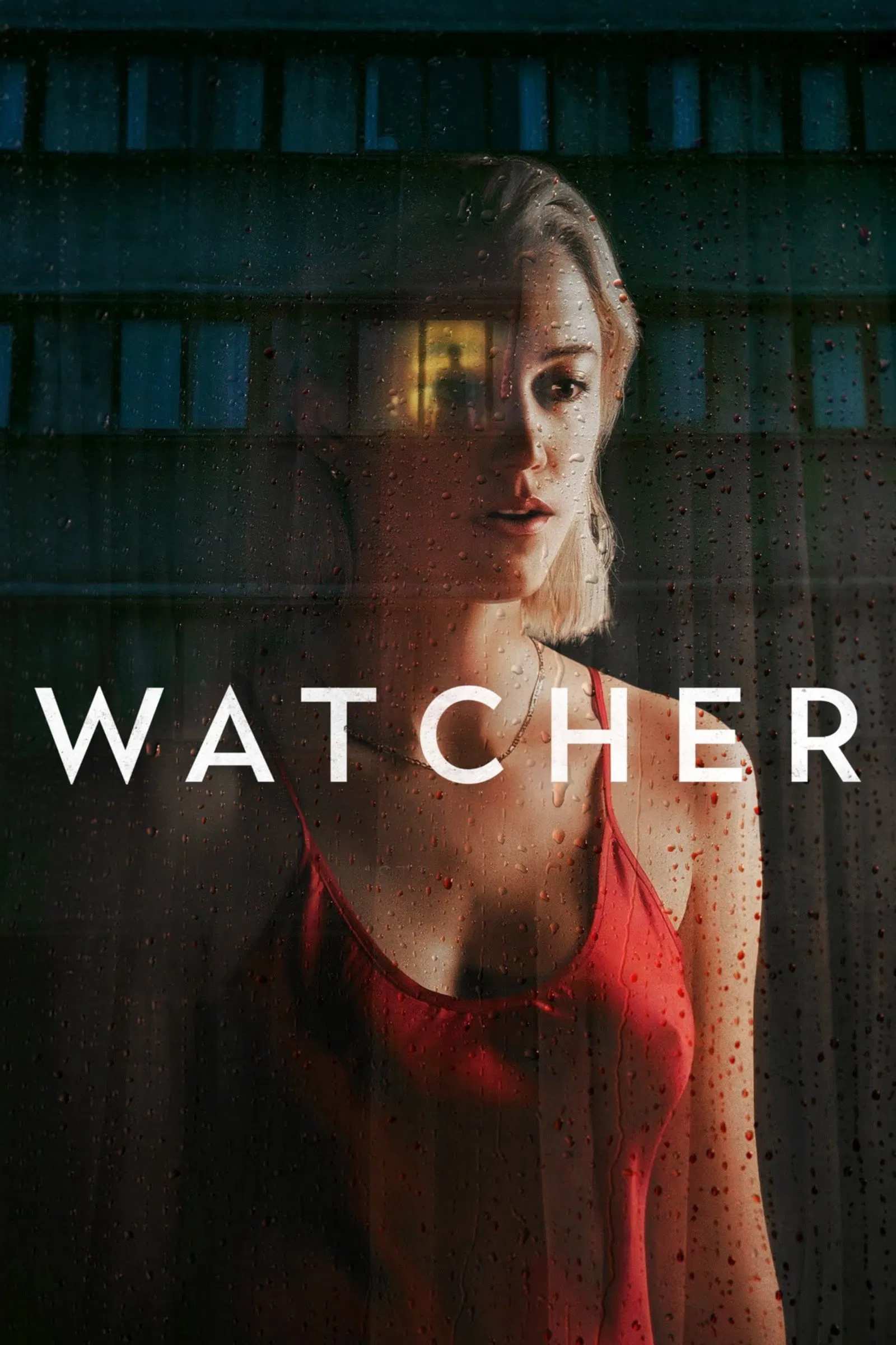 Poster chính thức của phim Phim Kinh Dị, Phim Bí Ẩn "Kẻ Rình Mò" (Watcher - 2022), với sự tham gia của diễn viên Maika Monroe và Karl Glusman.