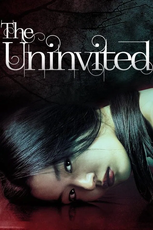 Poster chính thức của phim Phim Kinh Dị, Phim Giật Gân "Khách Không Mời" (The Uninvited - 2003), với sự tham gia của diễn viên Park Shin-yang và Jun Ji-hyun.