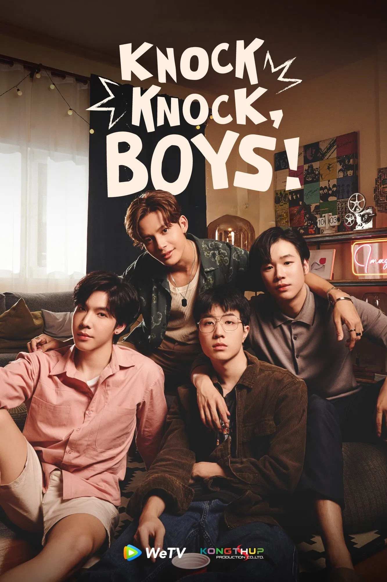 Poster chính thức của phim Phim Hài, Phim Tâm Lý "Knock Knock, Boys!" (Knock Knock, Boys! - 2024), với sự tham gia của diễn viên Chinnawat Phattharathanachot và Jiraphat Sodjam.