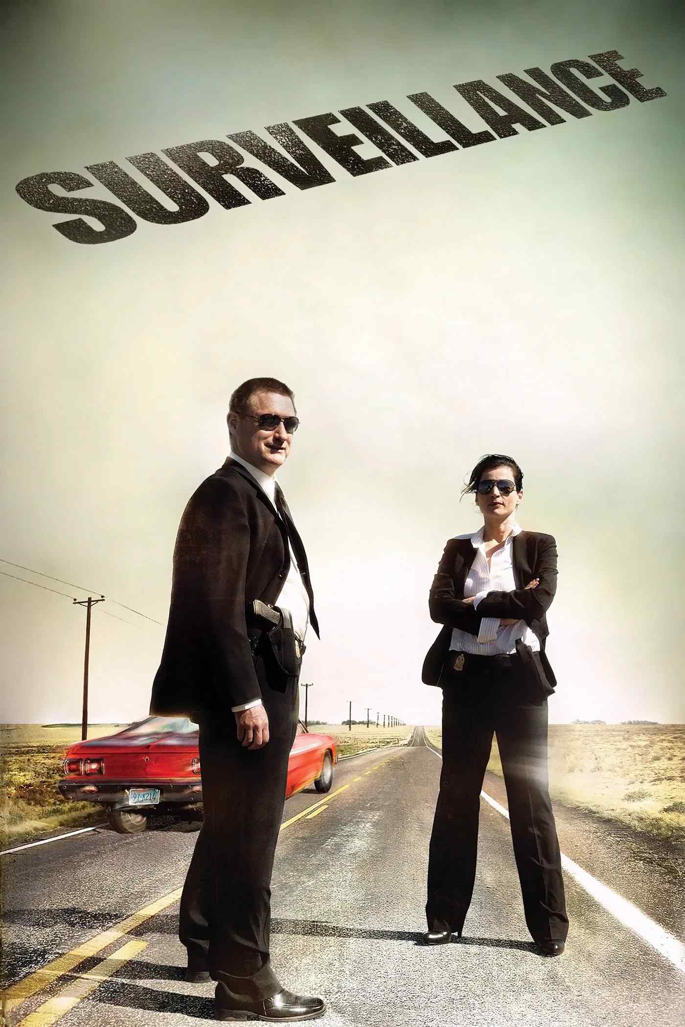 Poster chính thức của phim Phim Kinh Dị, Phim Giật Gân "Mặt Trái Sự Thật" (Surveillance - 2008), với sự tham gia của diễn viên Julia Ormond và Bill Pullman.