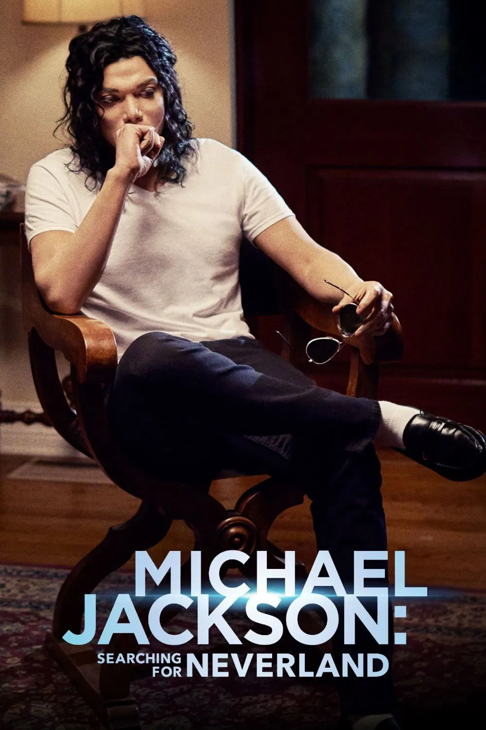 Poster chính thức của phim Phim Tâm Lý, Phim Truyền Hình "Michael Jackson: Đi tìm xứ sở Neverland" (Michael Jackson: Searching for Neverland - 2017), với sự tham gia của diễn viên Navi và Chad L. Coleman.