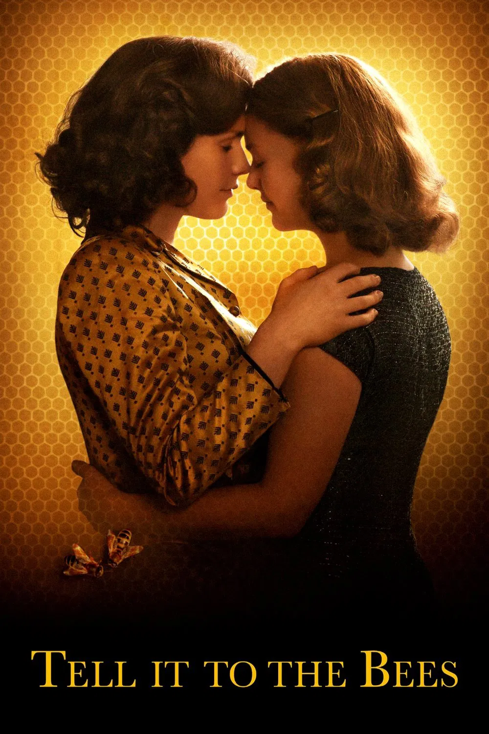 Poster chính thức của phim Phim Tình Cảm, Phim Tâm Lý "Môi Hôn Ngọt Ngào" (Tell It to the Bees - 2019), với sự tham gia của diễn viên Anna Paquin và Holliday Grainger.