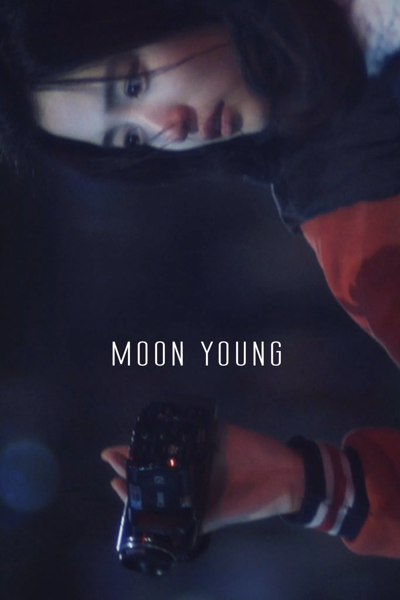 Poster chính thức của phim Phim Tâm Lý "Moon-young" (Moon Young - 2017), với sự tham gia của diễn viên Kim Tae-ri và Park Wan-kyu.