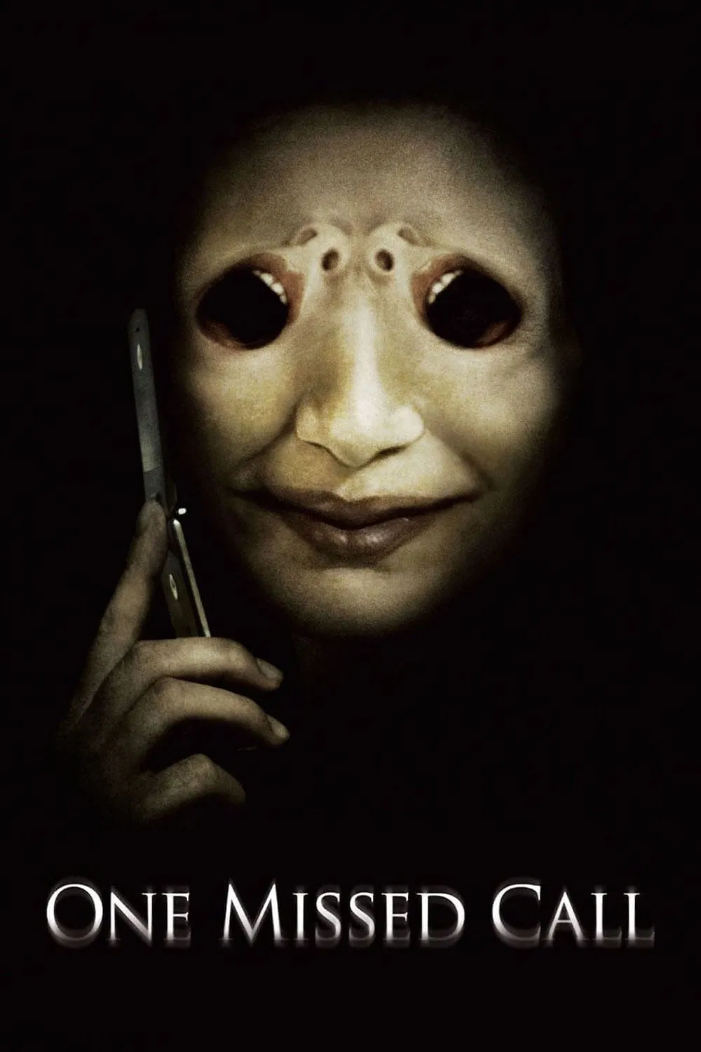 Poster chính thức của phim Phim Kinh Dị, Phim Bí Ẩn "Một Cuộc Gọi Nhỡ" (One Missed Call - 2008), với sự tham gia của diễn viên Shannyn Sossamon và Edward Burns.