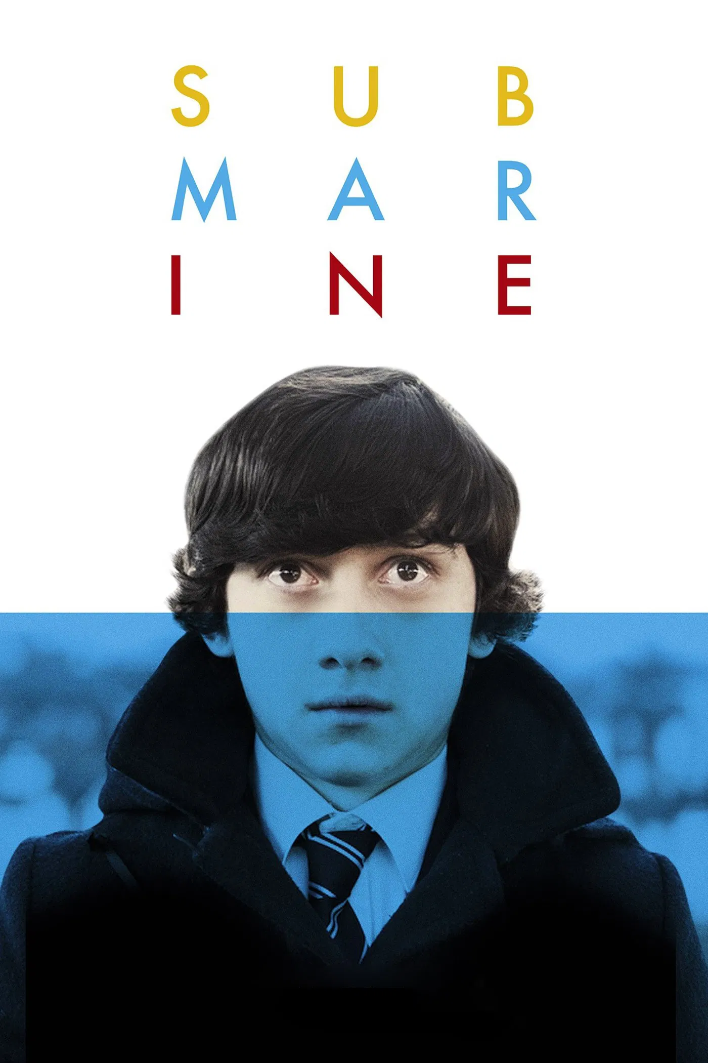 Poster chính thức của phim Phim Tâm Lý, Phim Hài "Mục Tiêu Lớn" (Submarine - 2011), với sự tham gia của diễn viên Noah Taylor và Paddy Considine.