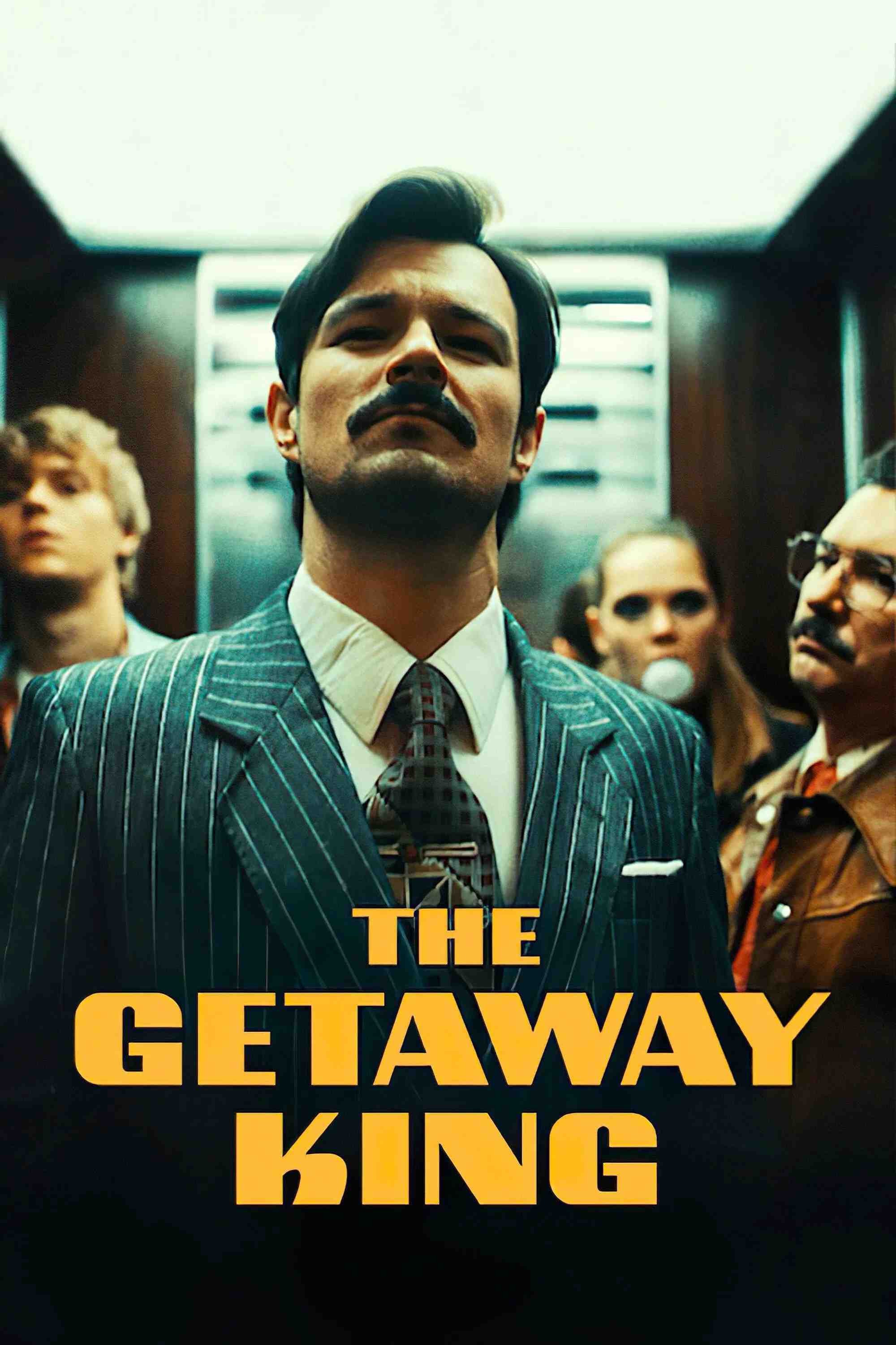 Poster chính thức của phim Phim Hài, Phim Hình Sự "Najmro: Vua Đào Tẩu" (The Getaway King - 2021), với sự tham gia của diễn viên Dawid Ogrodnik và Robert Więckiewicz.