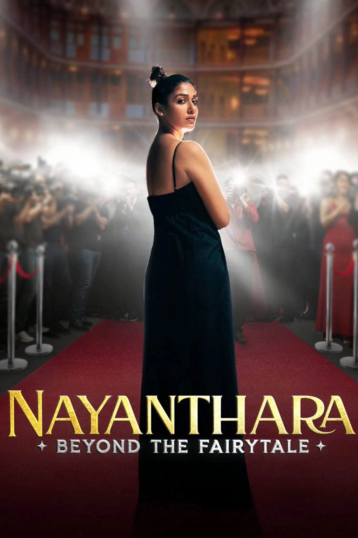 Poster chính thức của phim Phim Tài Liệu "Nayanthara: Đằng Sau Chuyện Cổ Tích" (Nayanthara: Beyond the Fairy Tale - 2024), với sự tham gia của diễn viên Nayanthara và Vignesh Shivan.
