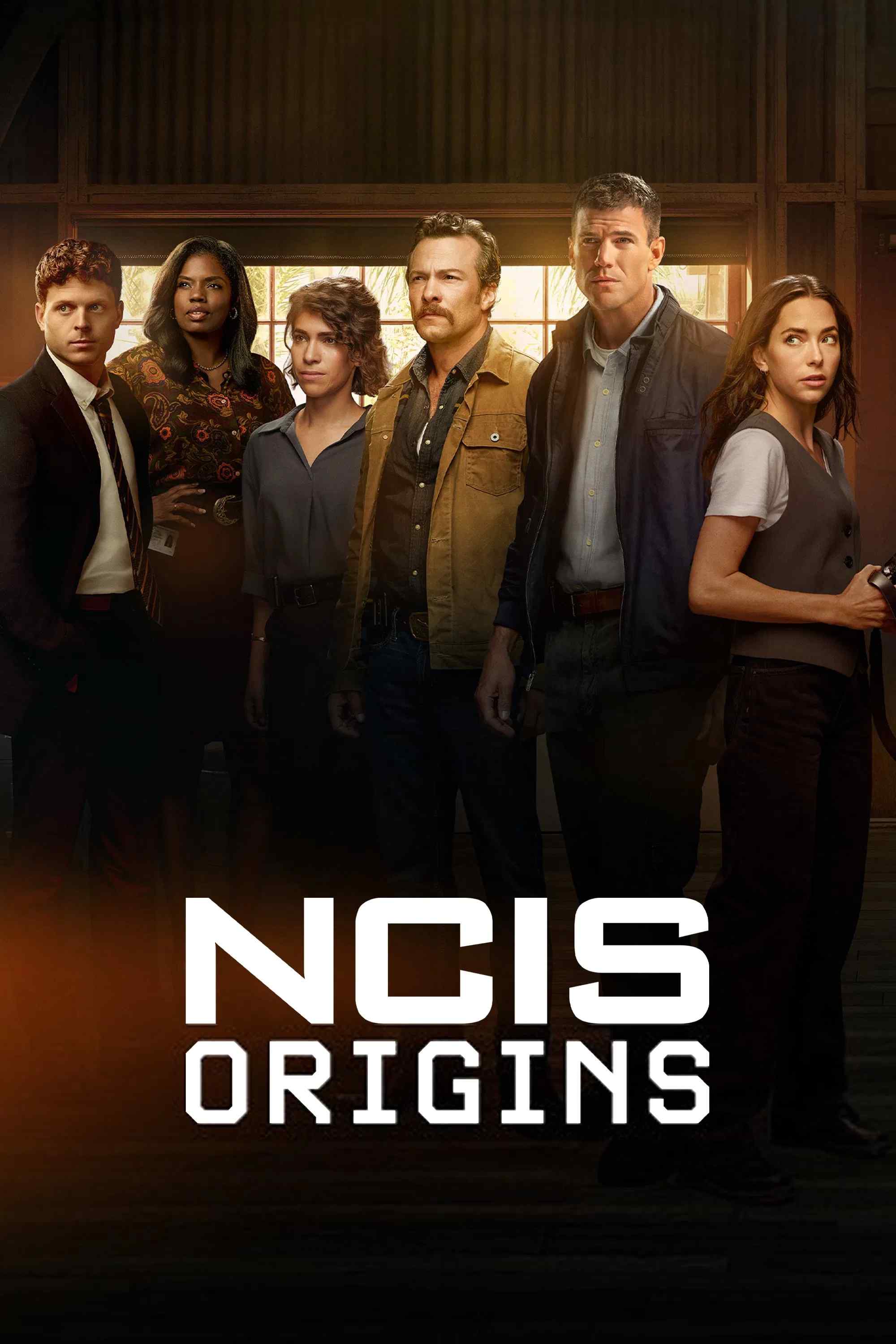 Poster chính thức của phim Phim Hình Sự, Phim Tâm Lý "NCIS: Origins" (NCIS: Origins - 2024), với sự tham gia của diễn viên Austin Stowell và Kyle Schmid.