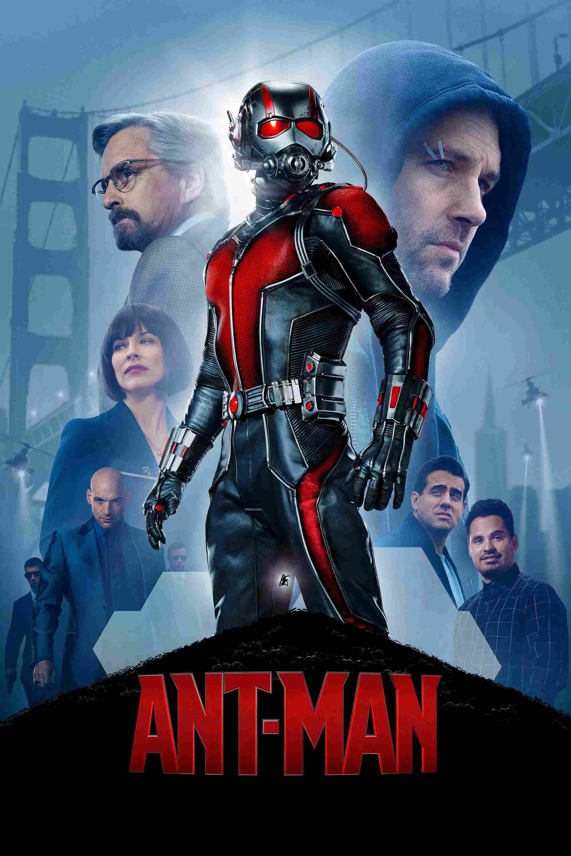 Poster chính thức của phim Phim Viễn Tưởng, Phim Hành Động "Người Kiến" (Ant-Man - 2015), với sự tham gia của diễn viên Paul Rudd và Michael Douglas.