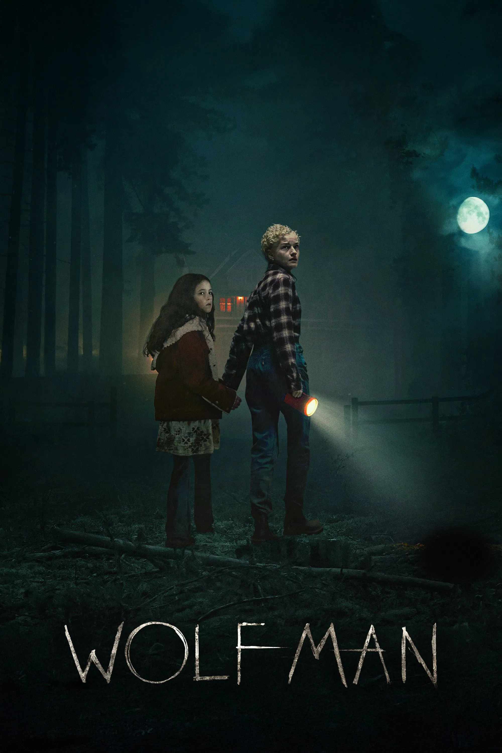 Poster chính thức của phim Phim Kinh Dị, Phim Giật Gân "Người Sói" (Wolf Man - 2025), với sự tham gia của diễn viên Christopher Abbott và Julia Garner.