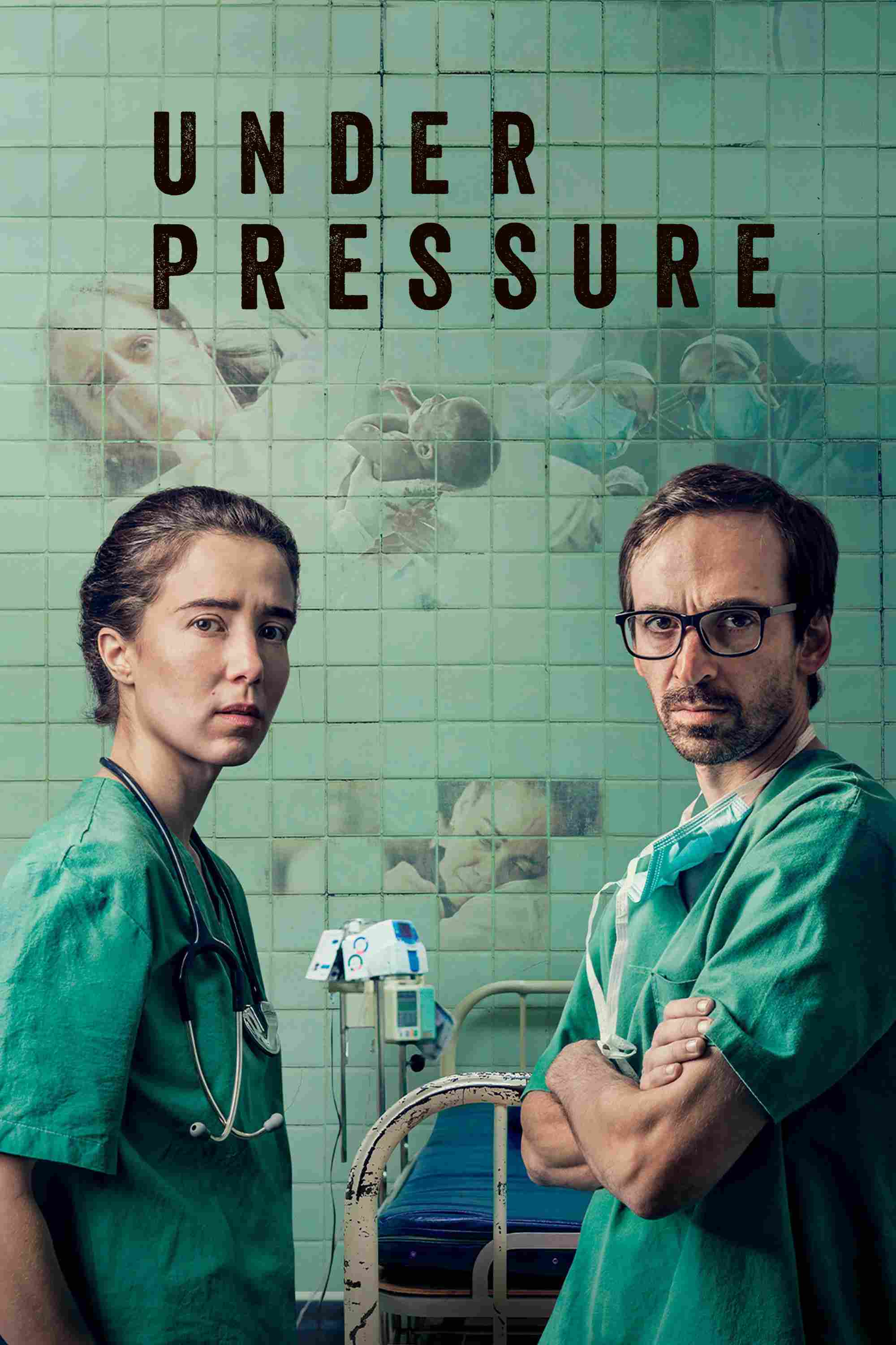 Poster chính thức của phim Phim Tâm Lý "Những Chiến Binh Áo Trắng (Phần 2)" (Under Pressure - 2017), với sự tham gia của diễn viên Júlio Andrade và Marjorie Estiano.