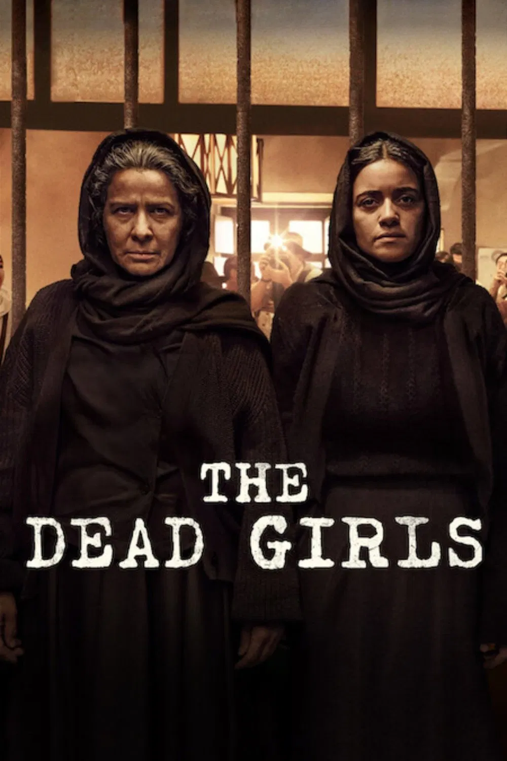 Poster chính thức của phim Phim Tâm Lý, Phim Hình Sự "Những Cô Gái Đã Chết" (The Dead Girls - 2025), với sự tham gia của diễn viên Arcelia Ramírez và Paulina Gaitán.